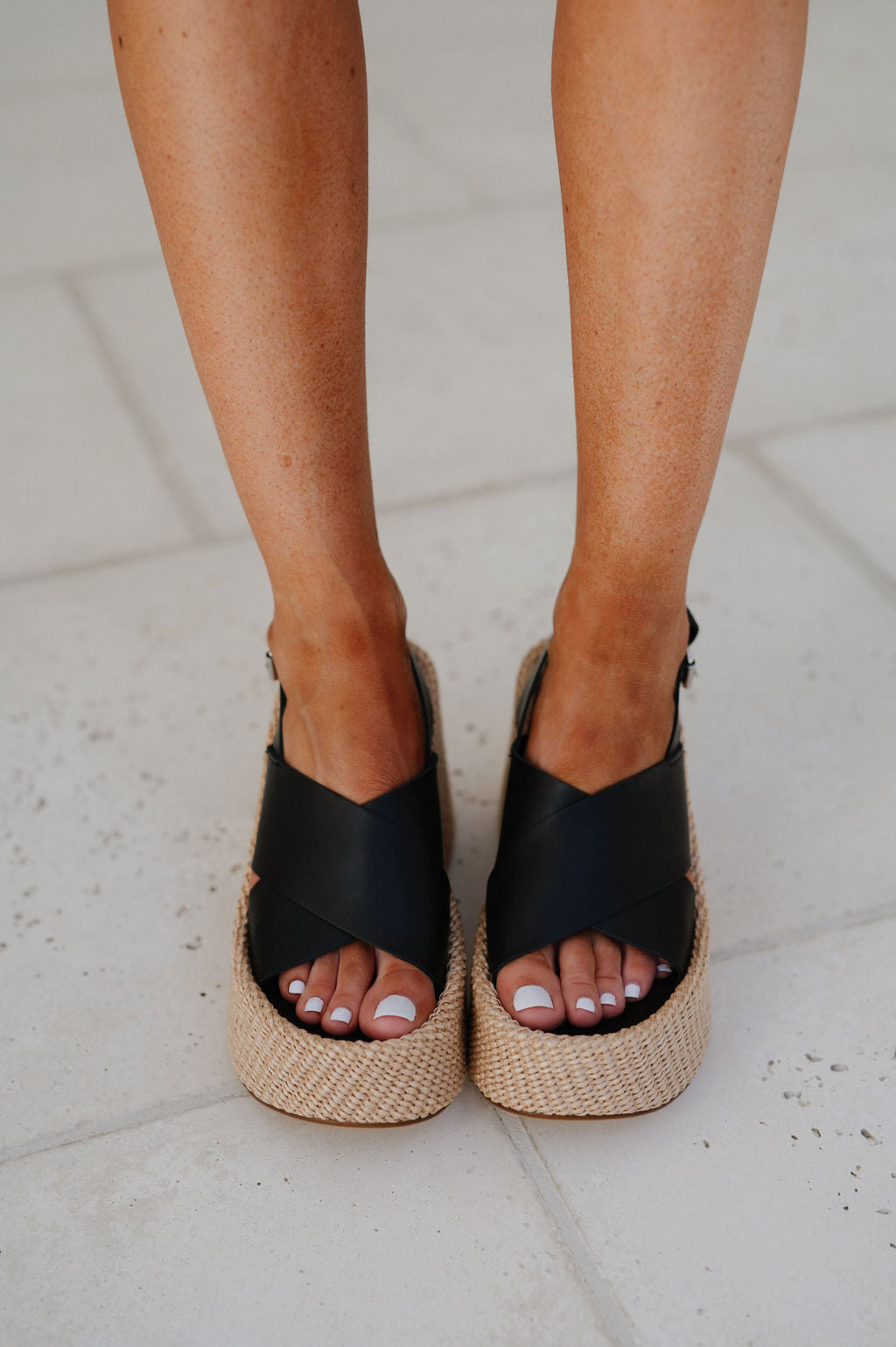 Skylar Wedge-Black