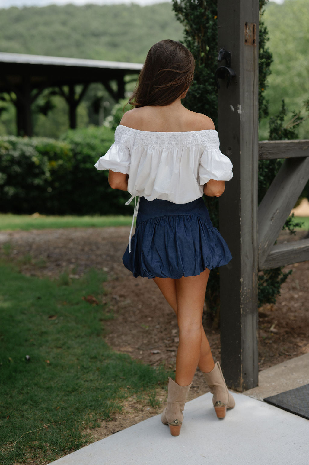 Bella OTS Top-Off White