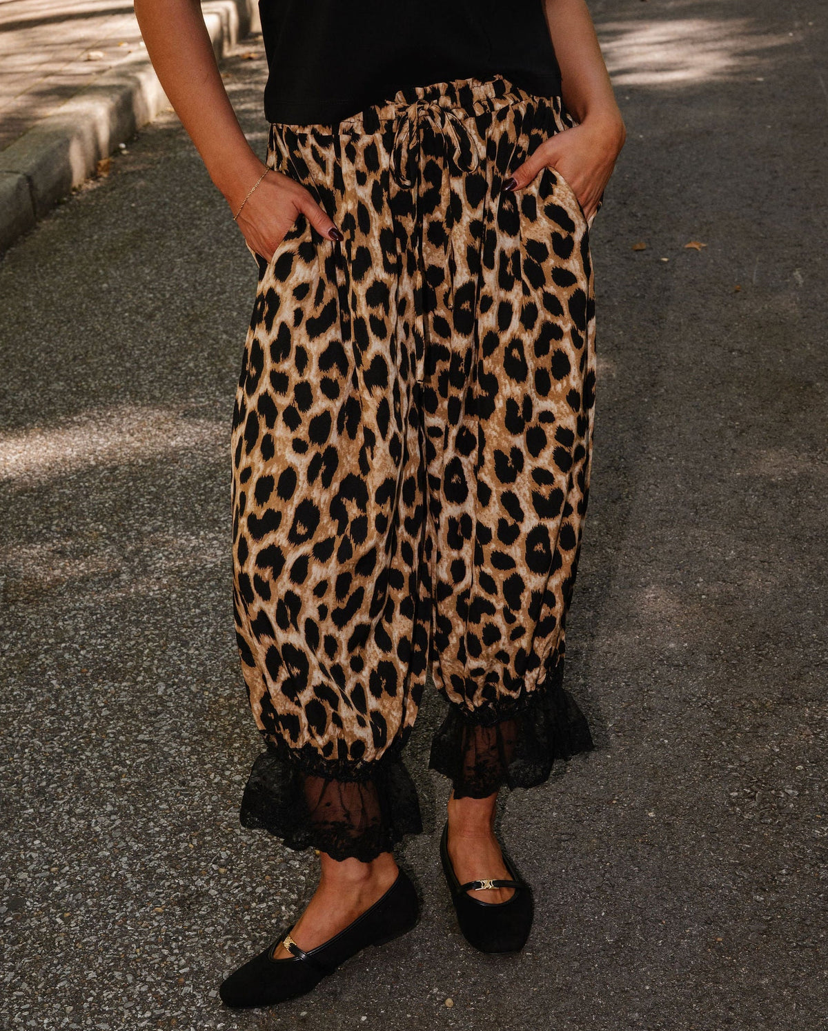 Leopard Lace Bloom Pant