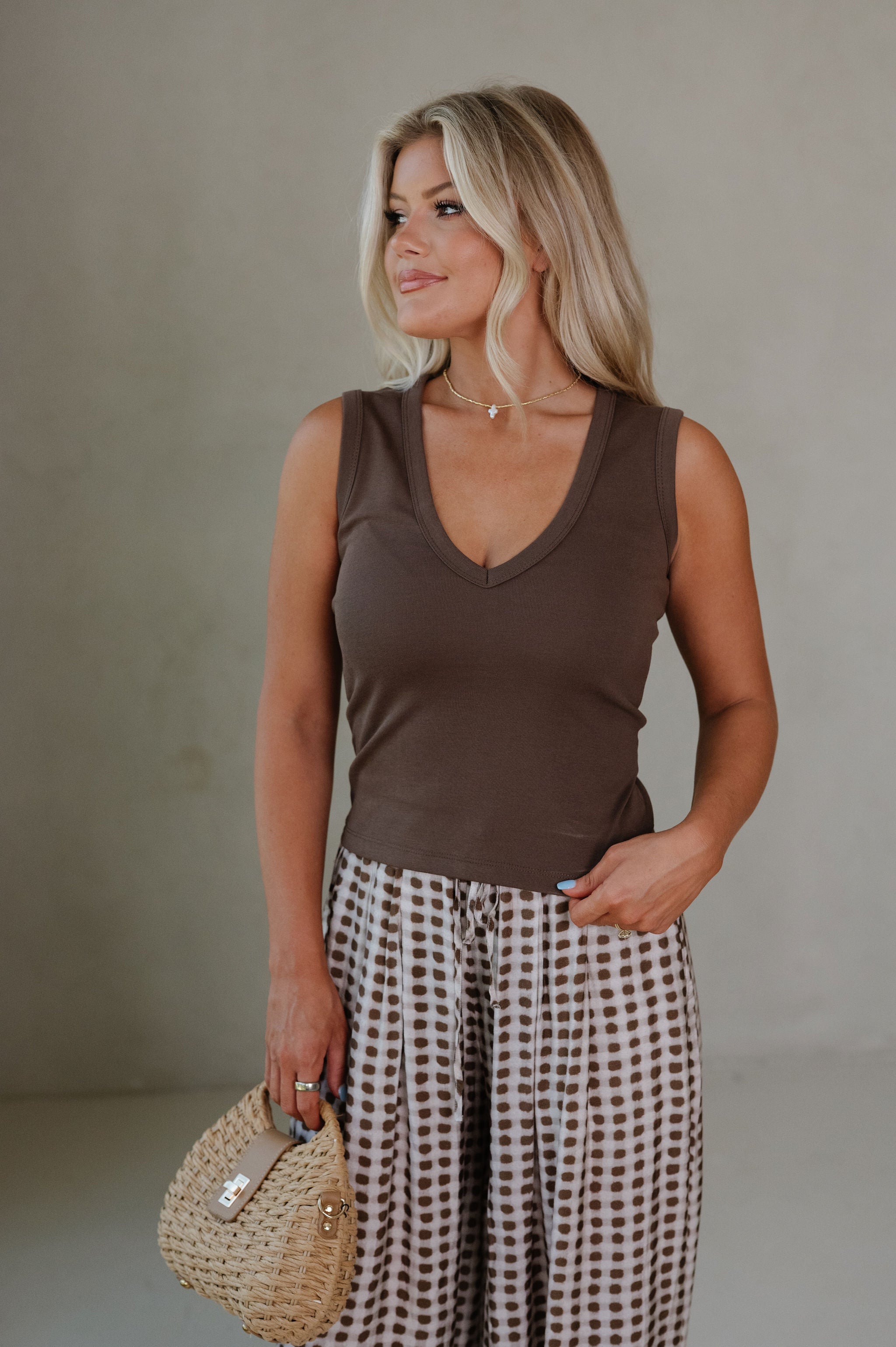 Kenny V-Neck Tank-Brown
