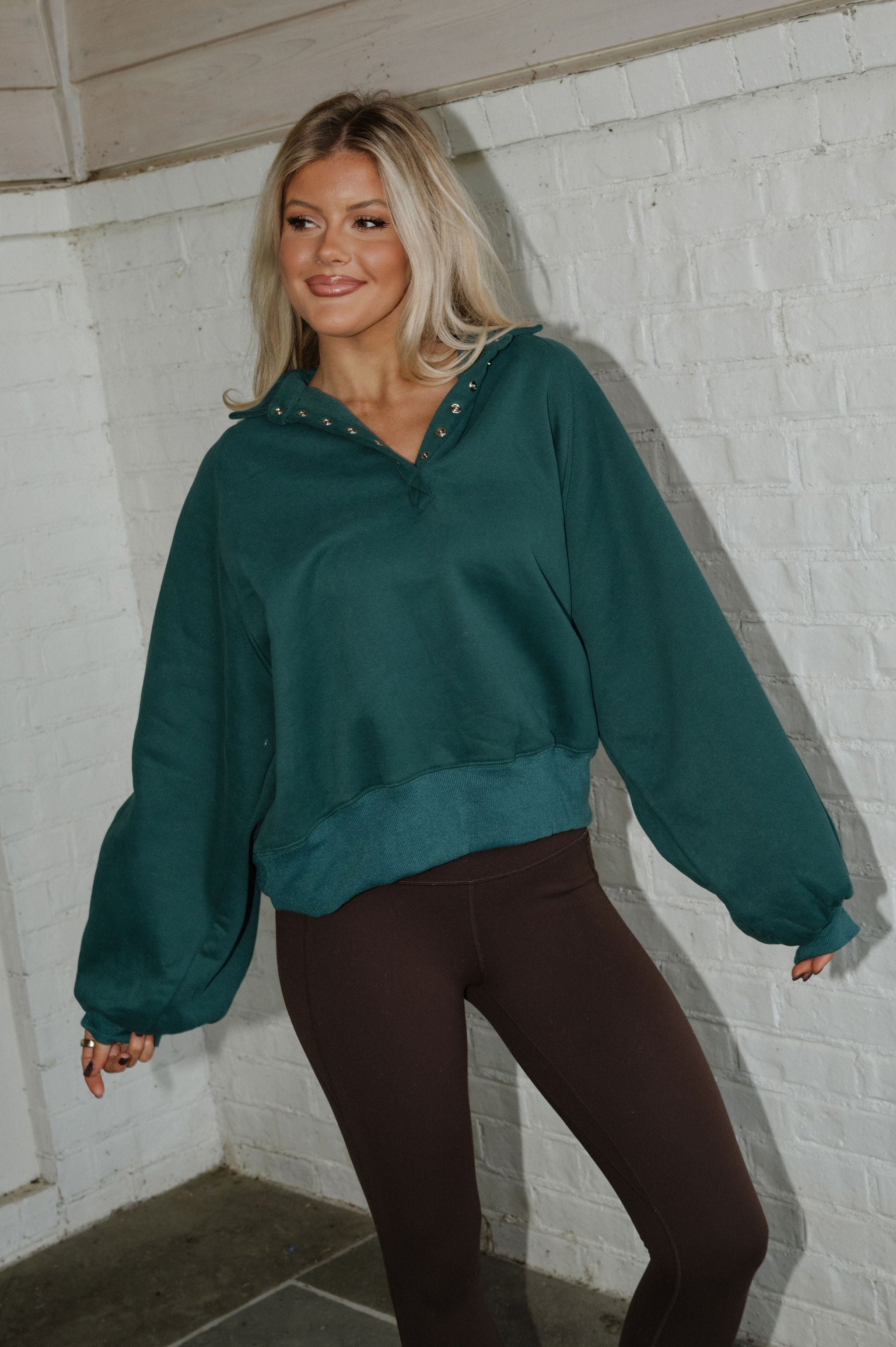 Brooklyn Mineral Washed Pullover-Teal Green