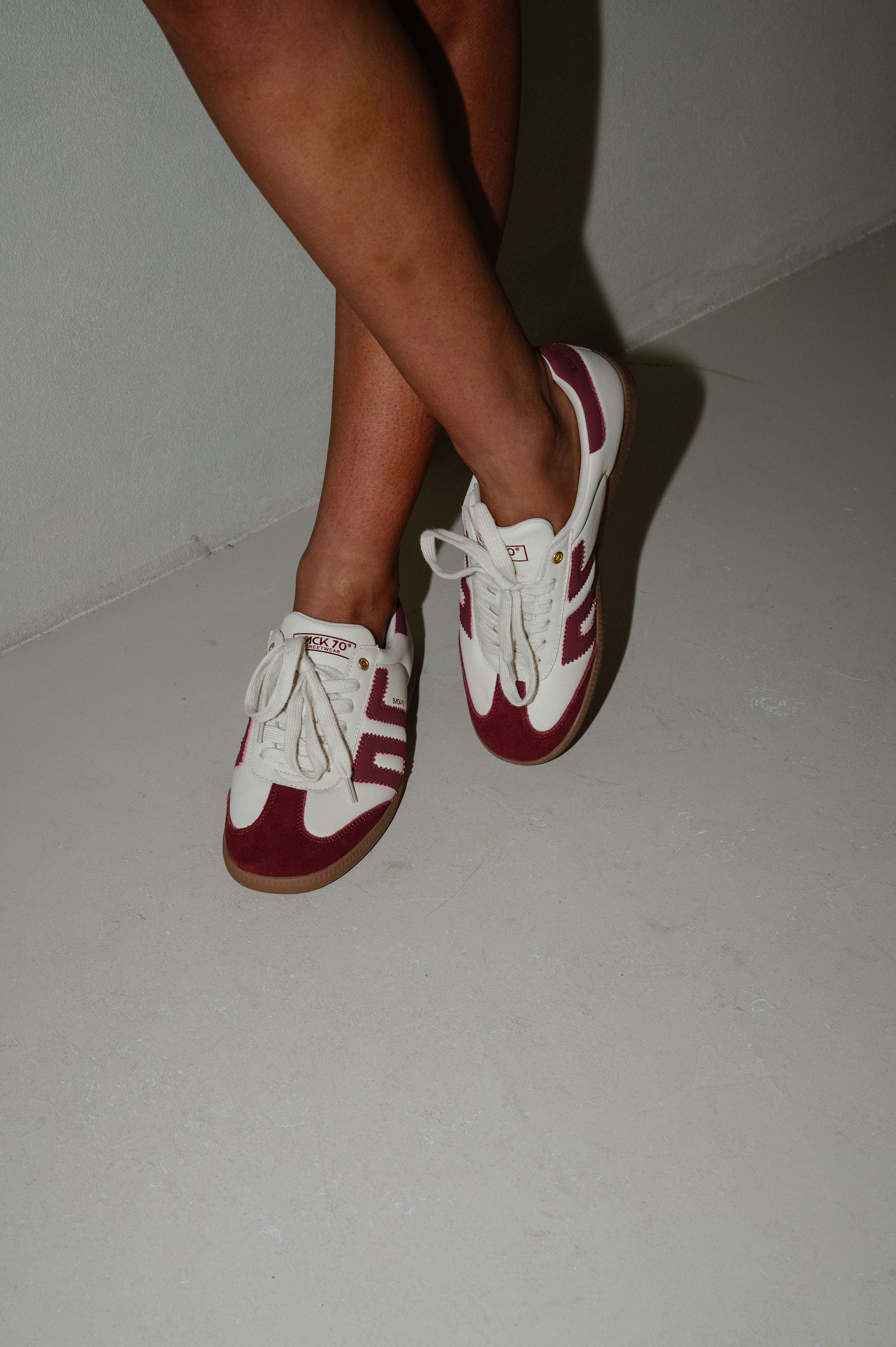 Back 70 Cloud Sneakers-Wine/Milk