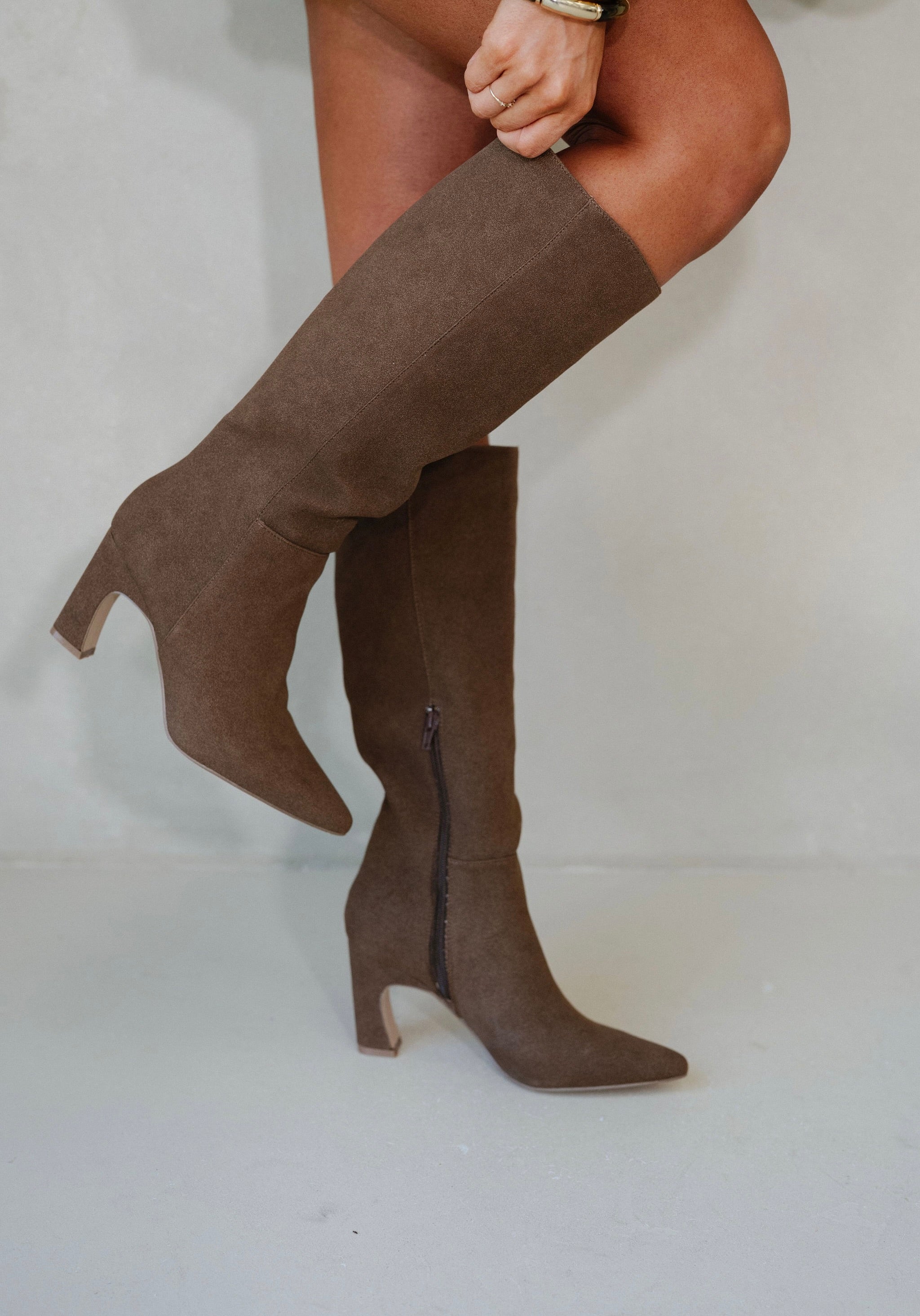 Willow Boots-Brown