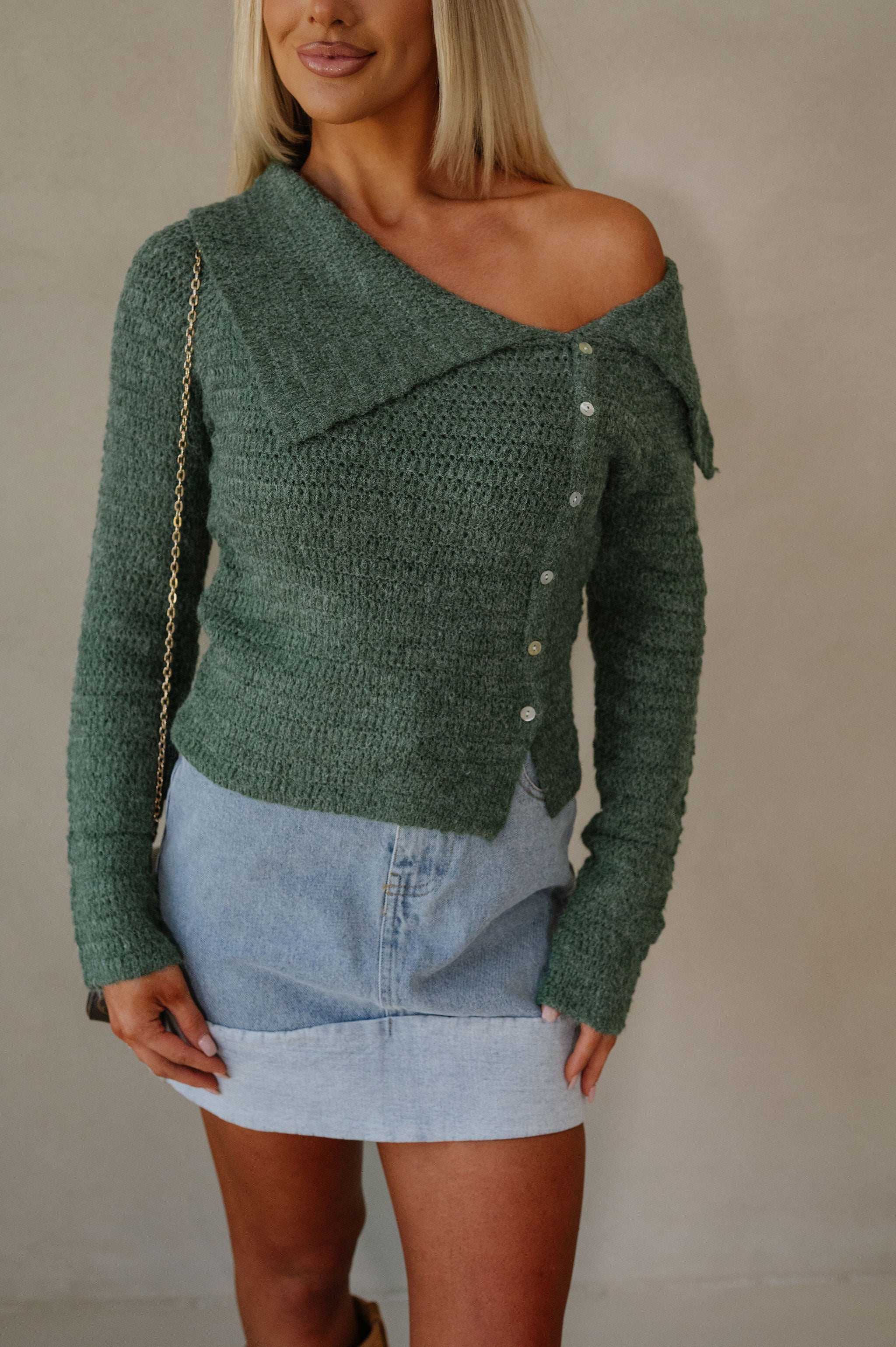 Tobie OTS Sweater Top-Olive