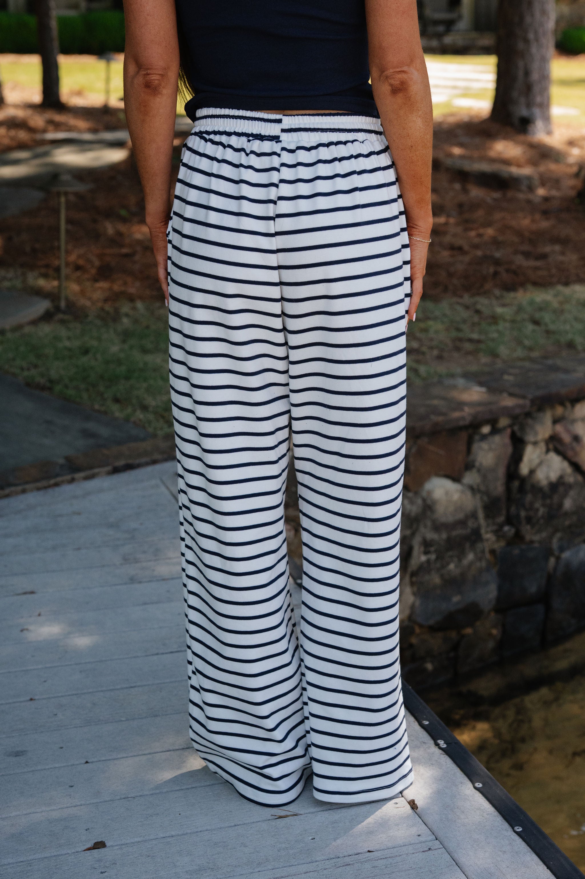 Colleen Striped Pants-White/Navy