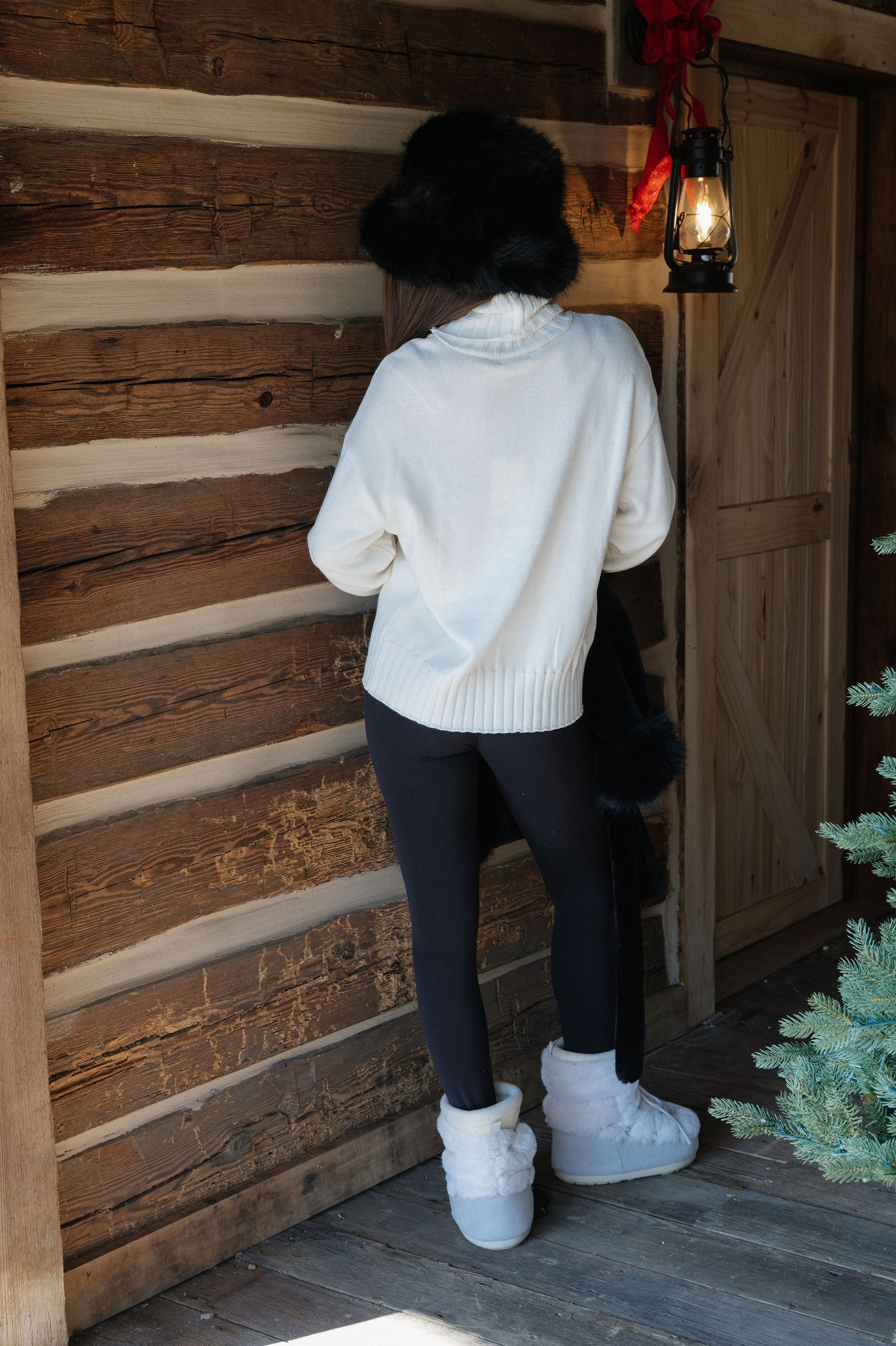 Ski Turtleneck Sweater-Off White