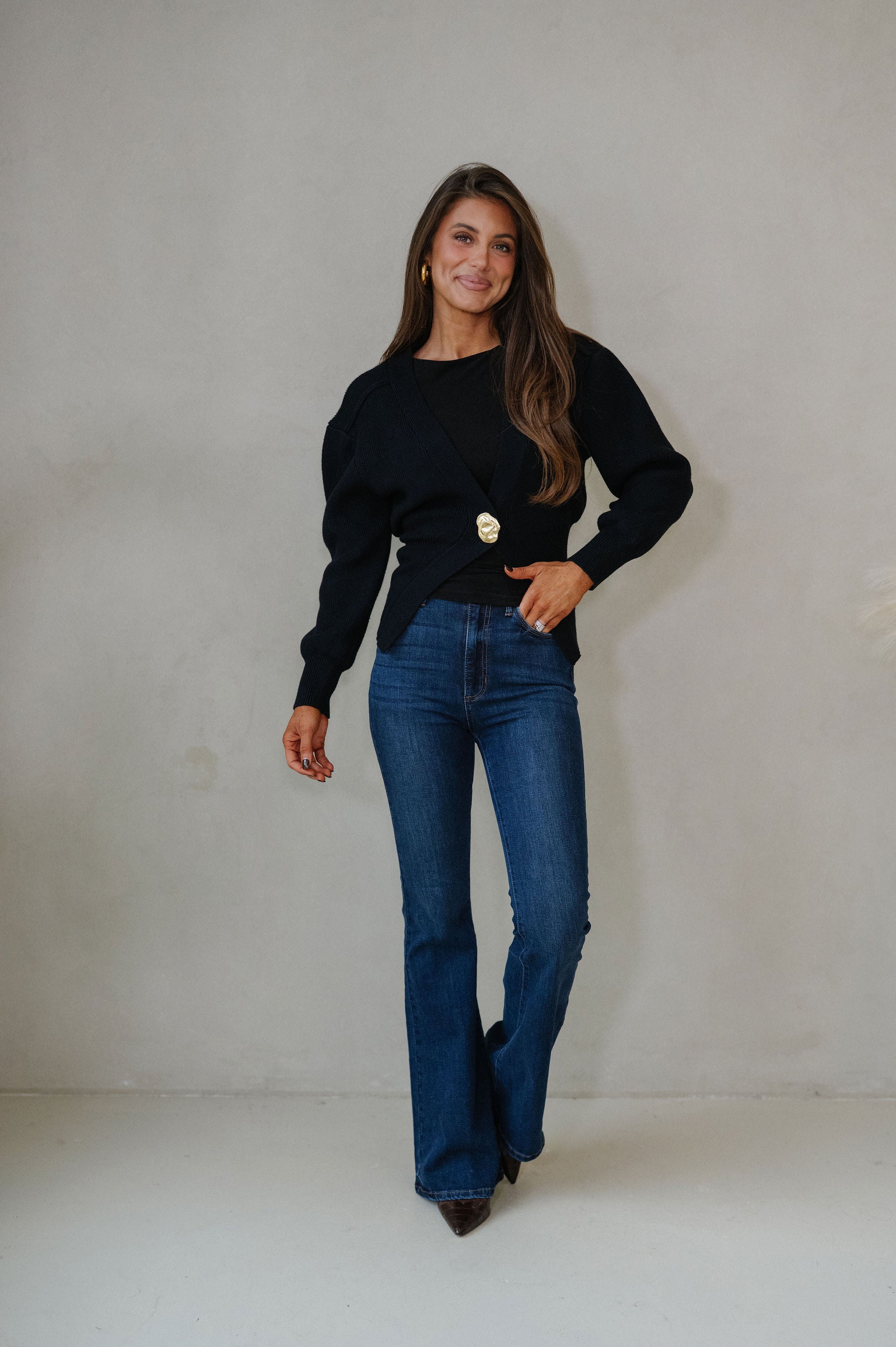 Lunden Cardigan-Black