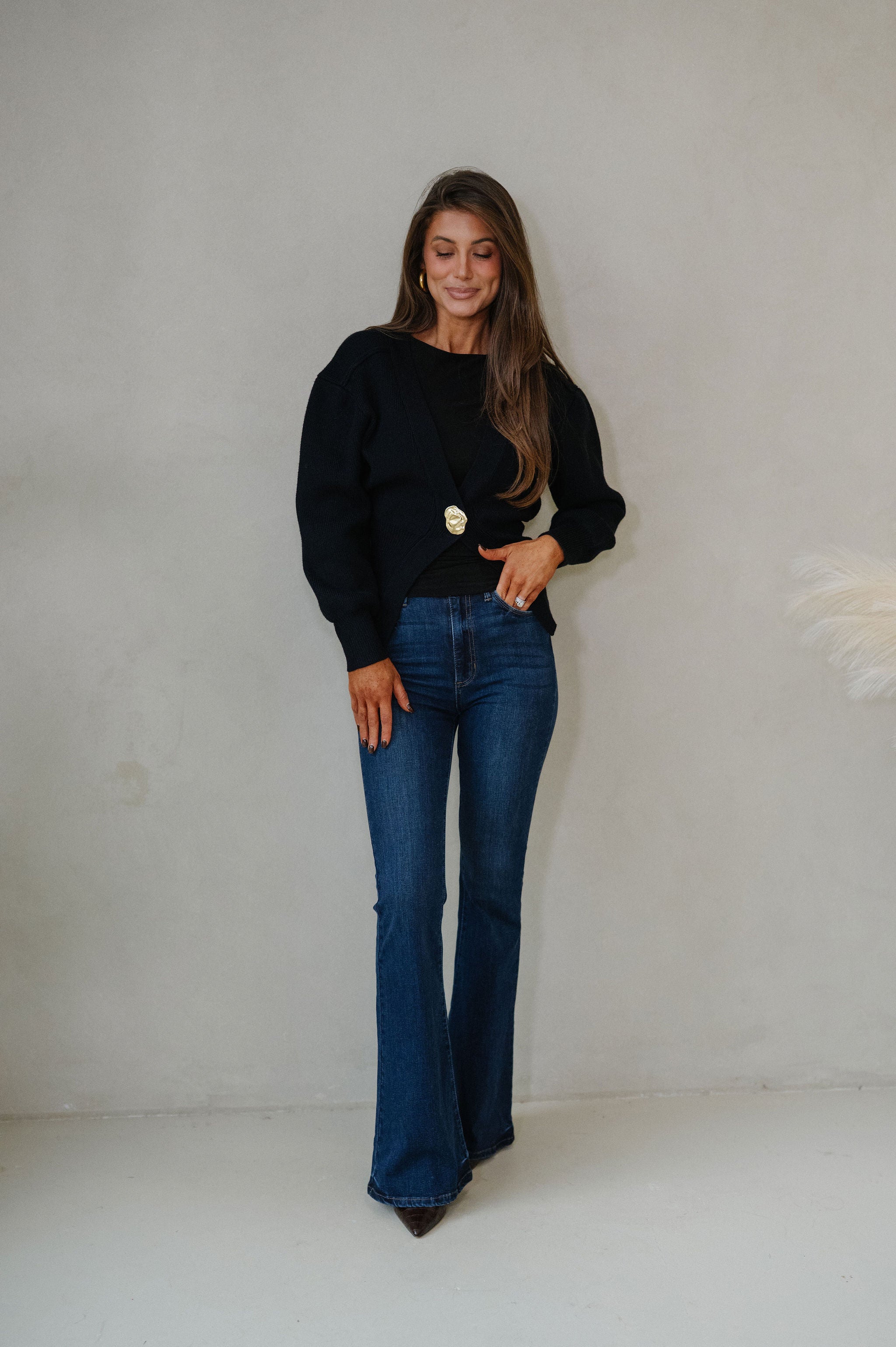 Lunden Cardigan-Black