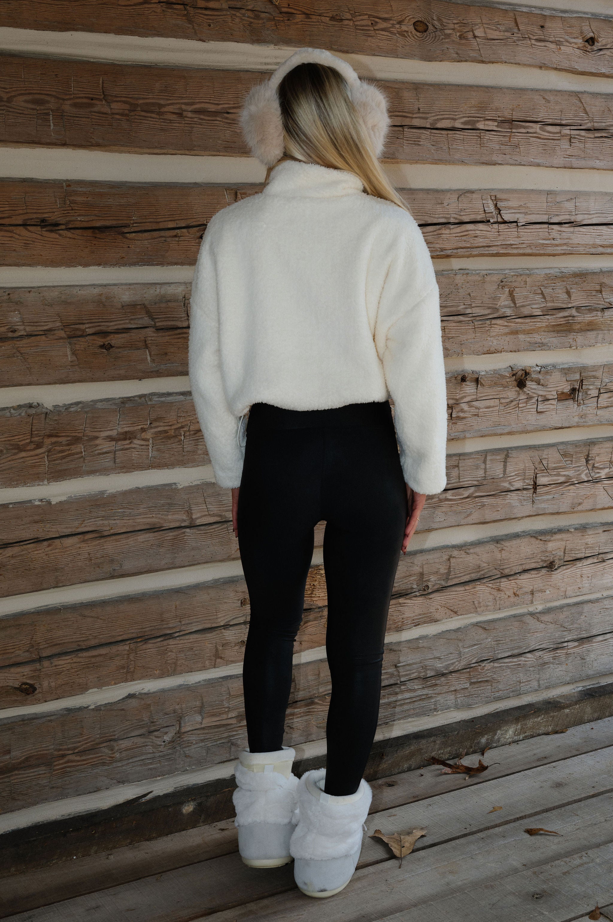 Tate Contrast Pullover-Ivory/Red