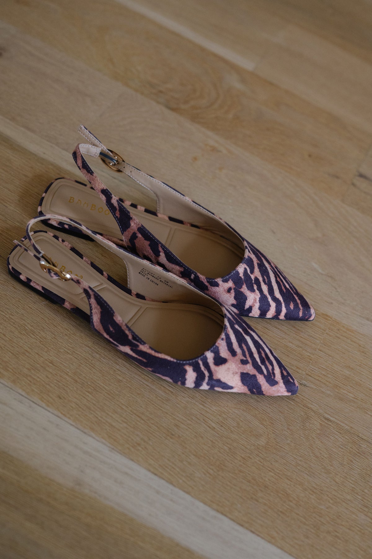 Assert Slingback Flat-Tiger