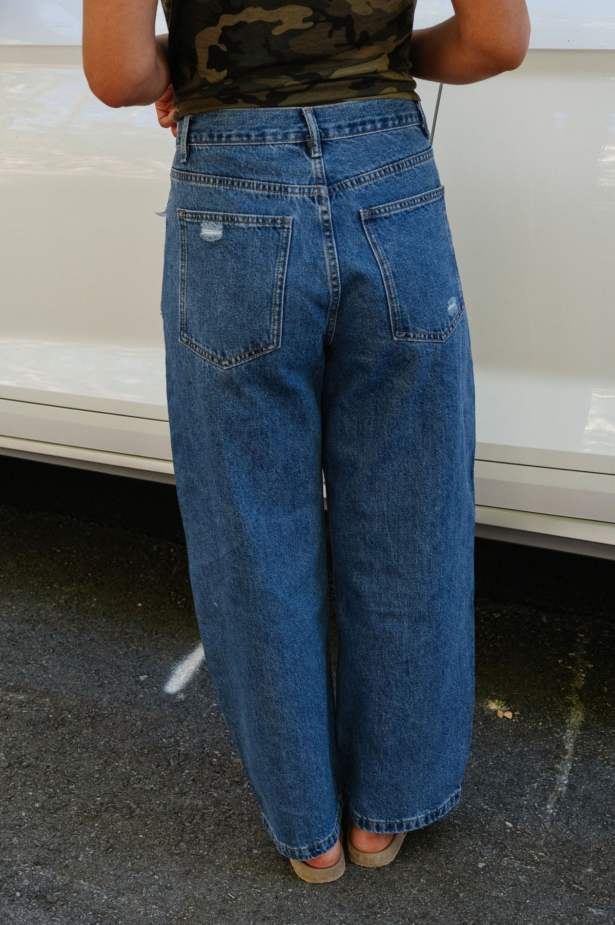 Trinity Barrel Jeans