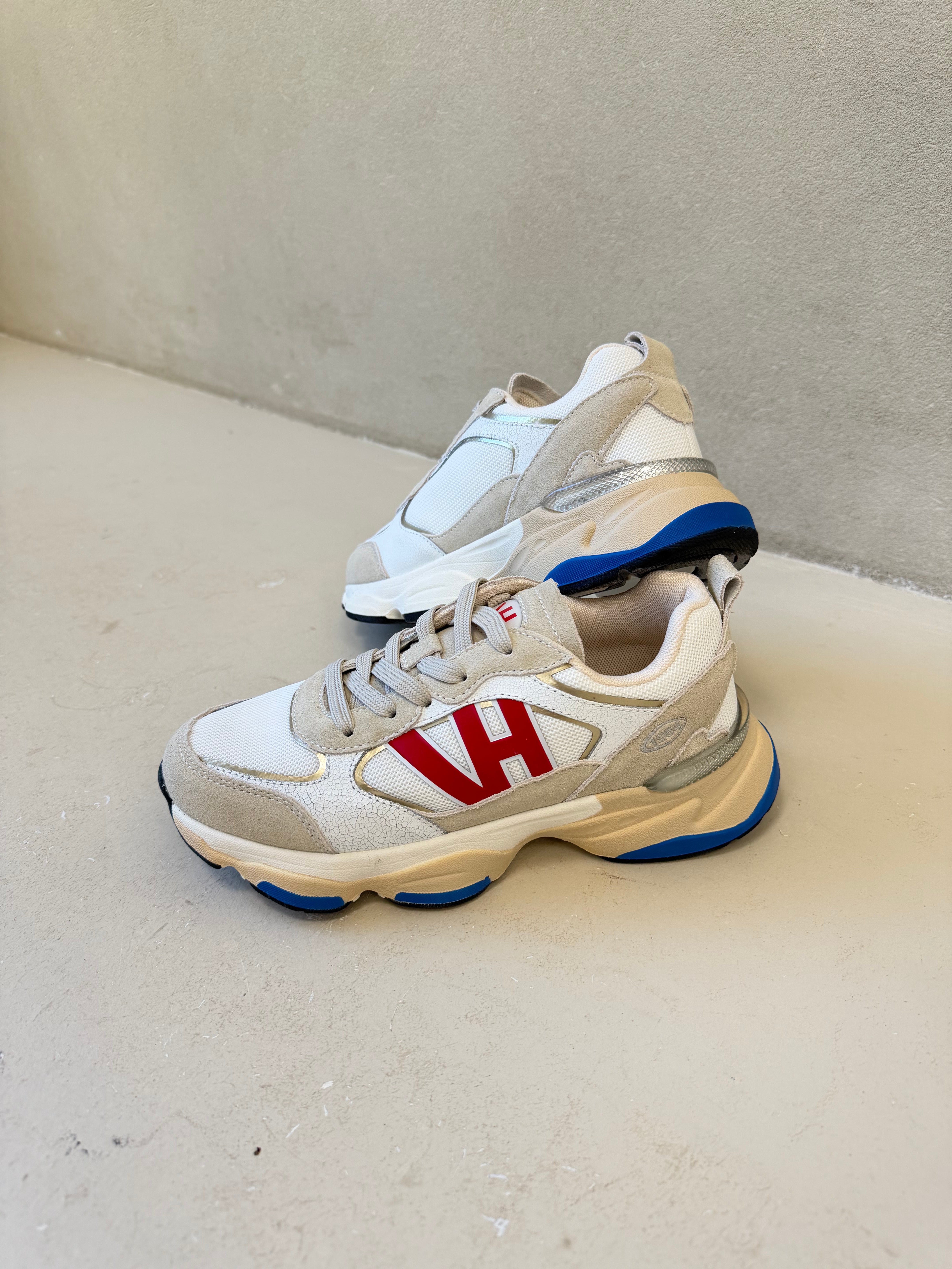 Dash 2 Sneakers-Red/Blue