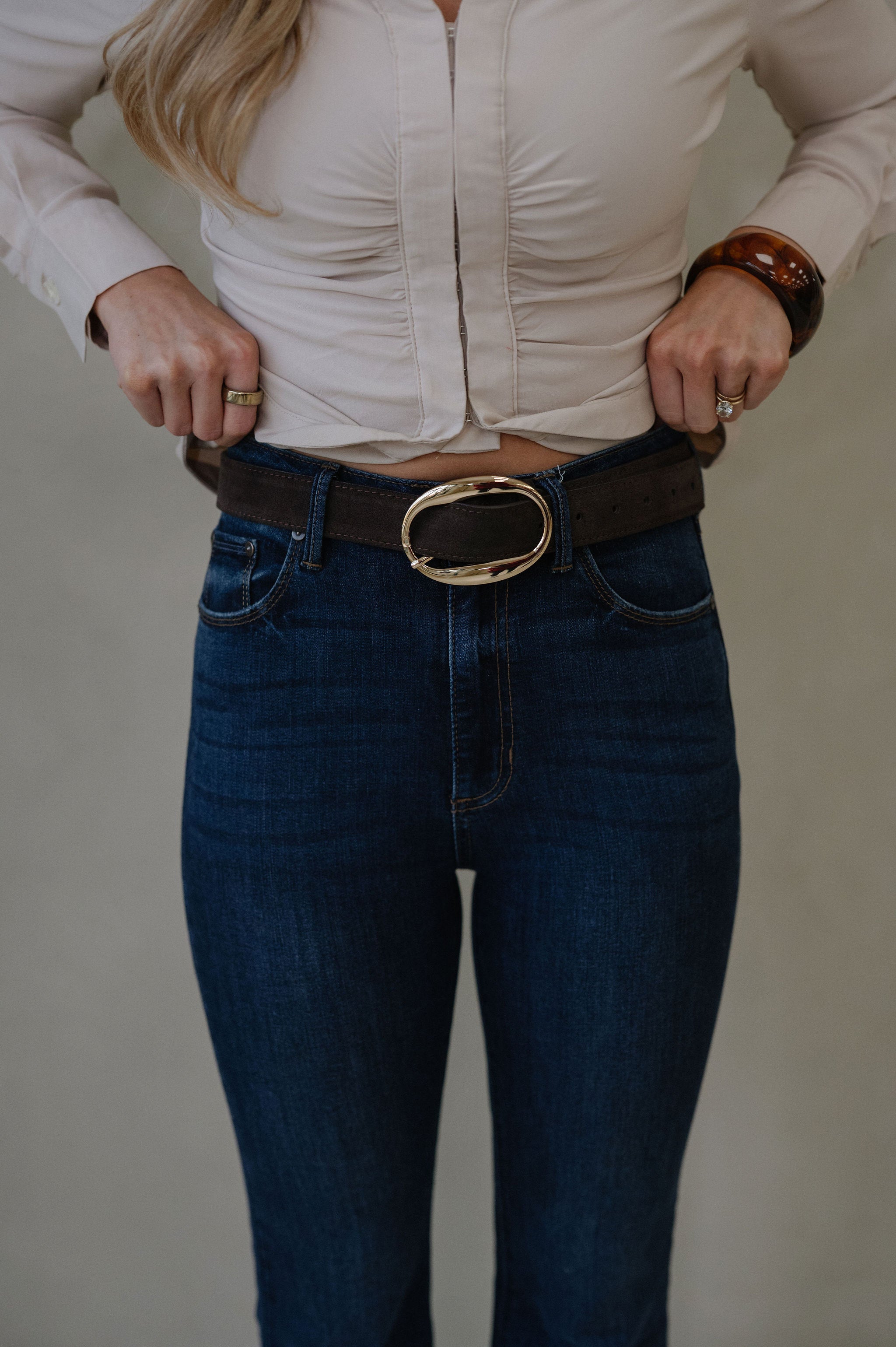 Oval Buckle Belt-Dark Brown