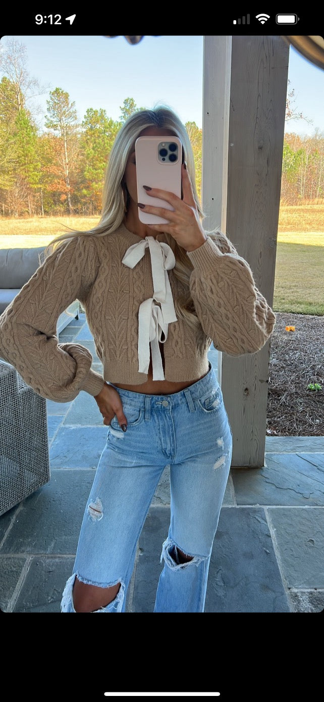 PREORDER SHIPPING 1/3// Bow Detail Sweater- Taupe/Ivory