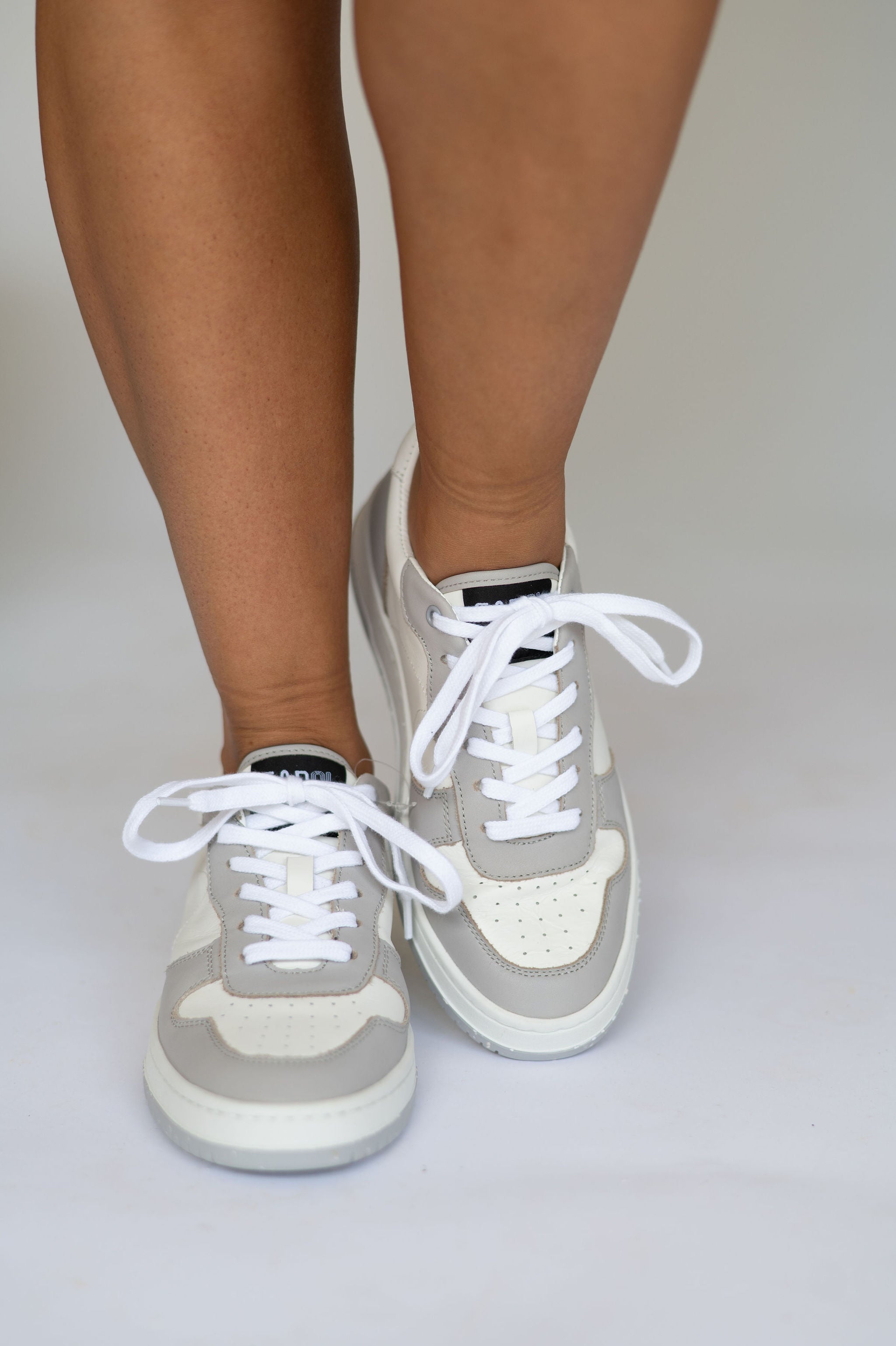 Style Sneakers- White/Grey