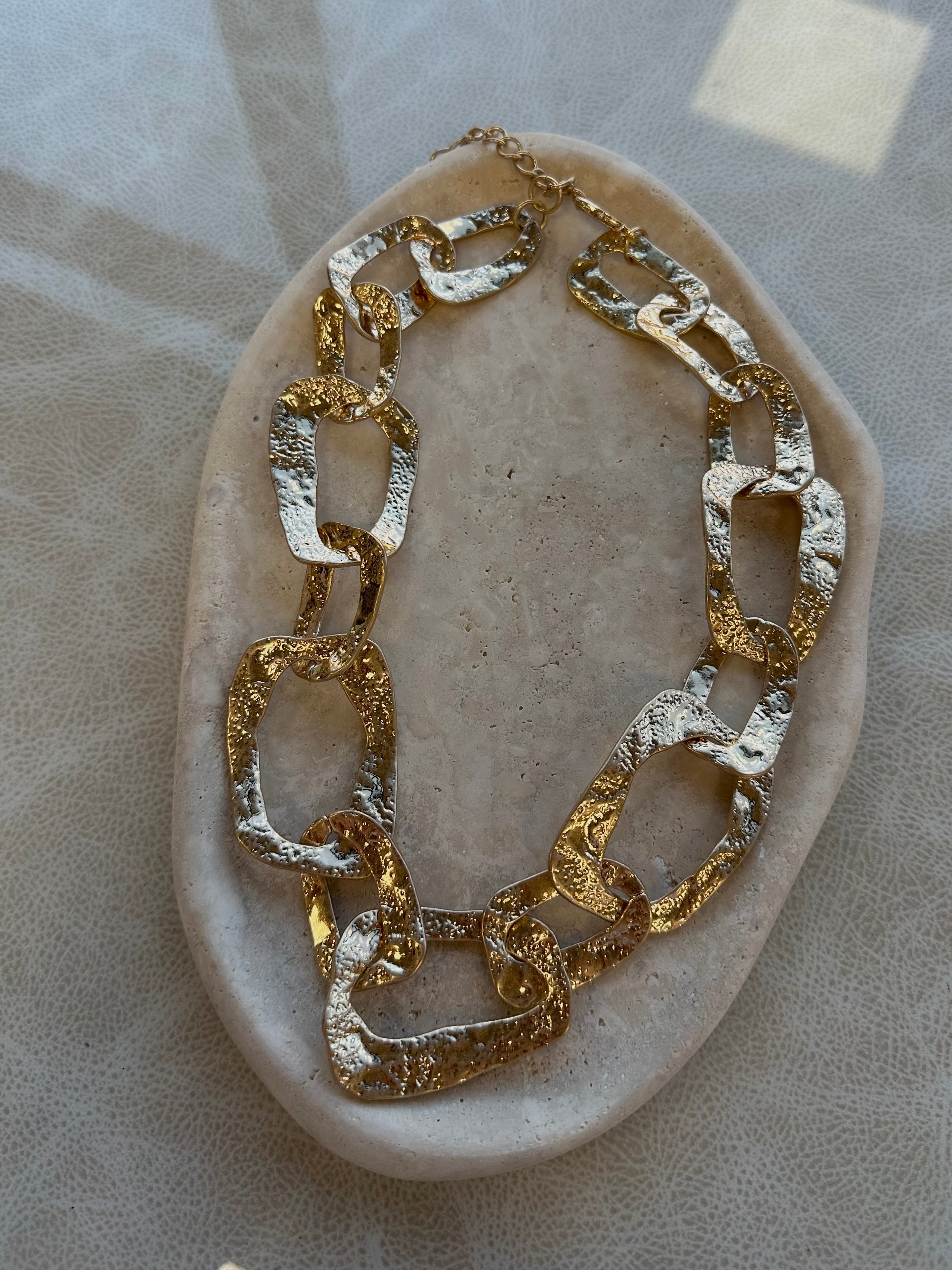 Kylie Chunky Chain Necklace