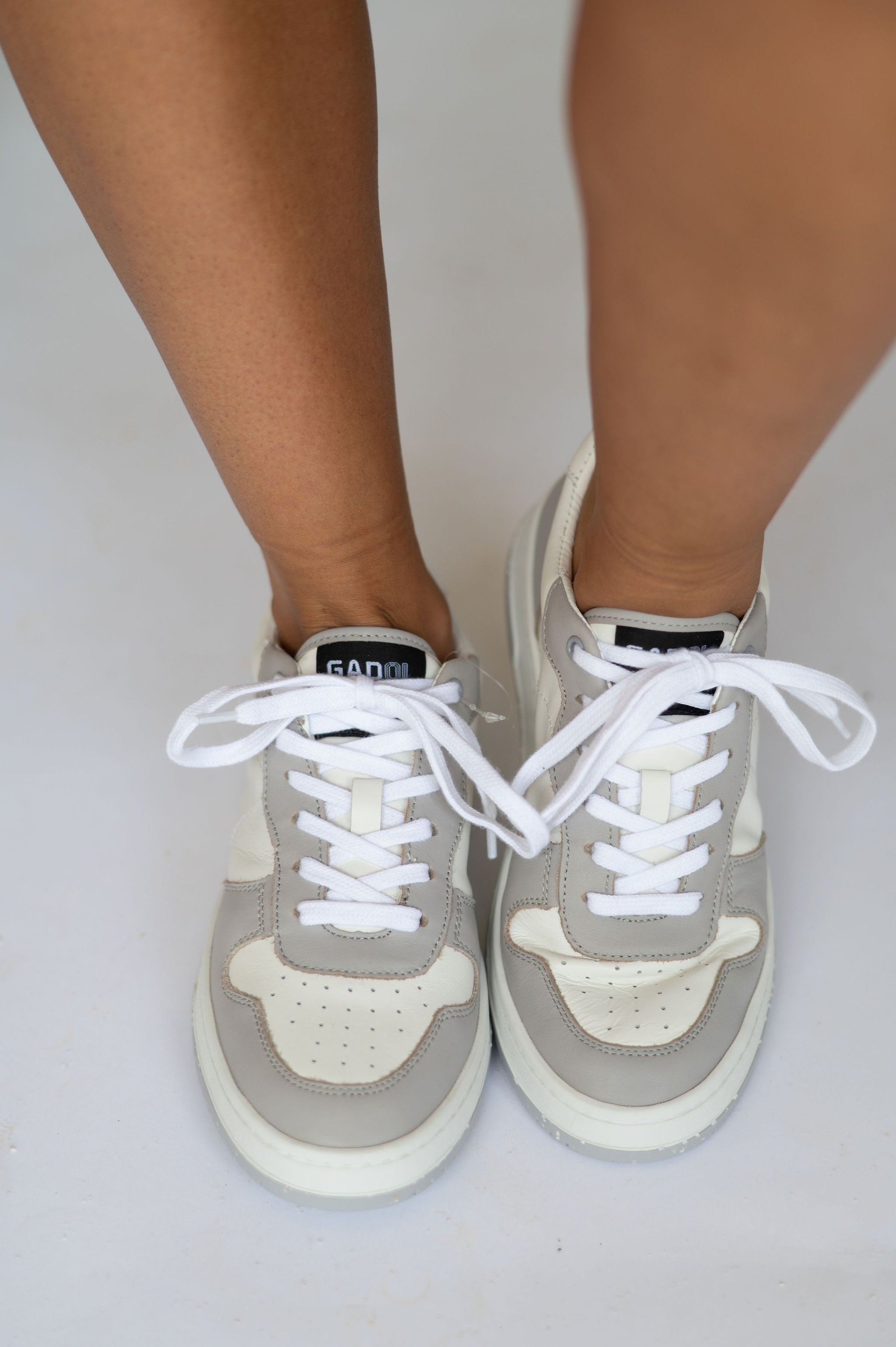 Style Sneakers- White/Grey