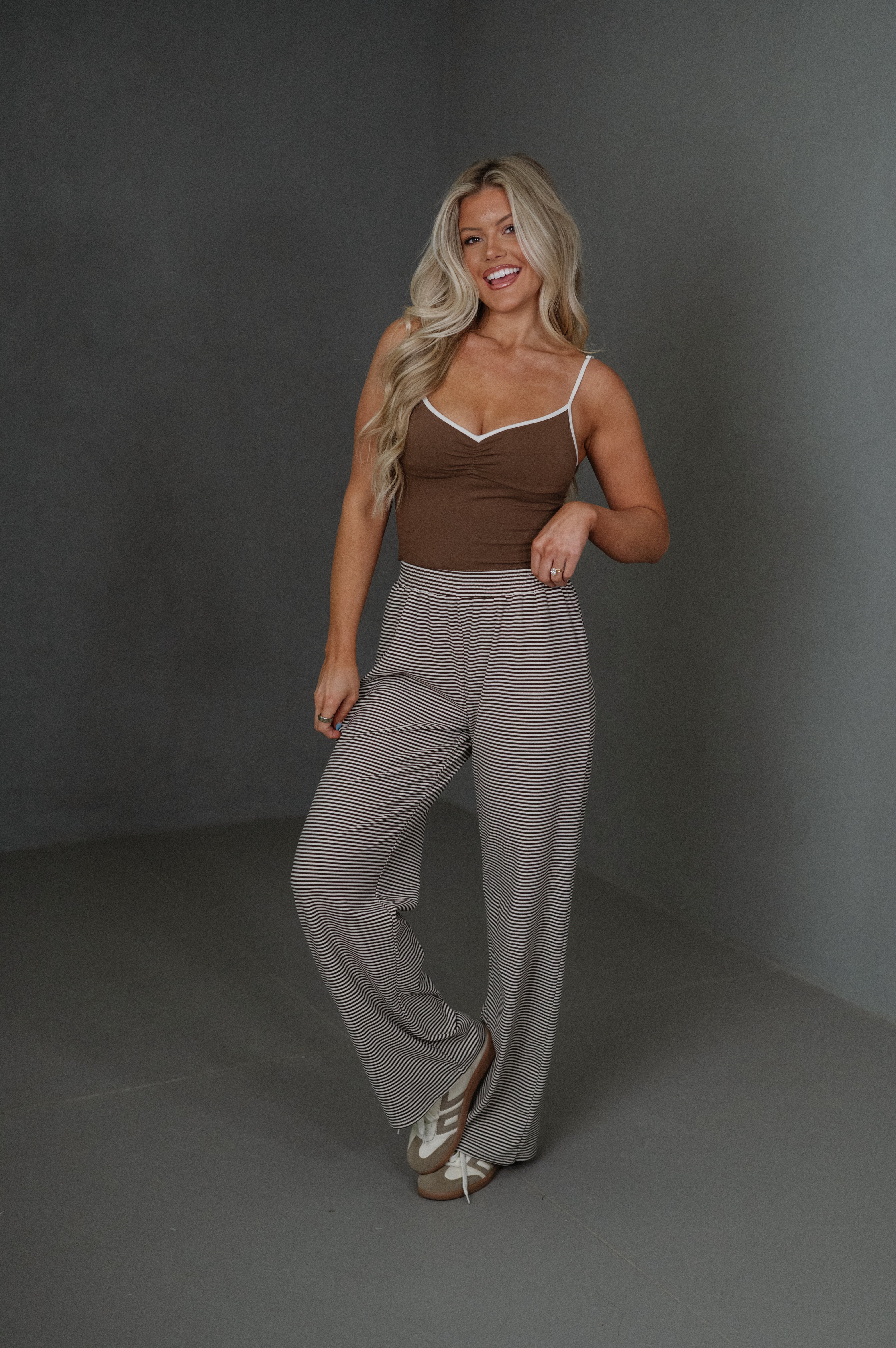 Brooklyn Contrast-Trim Brown/Taupe