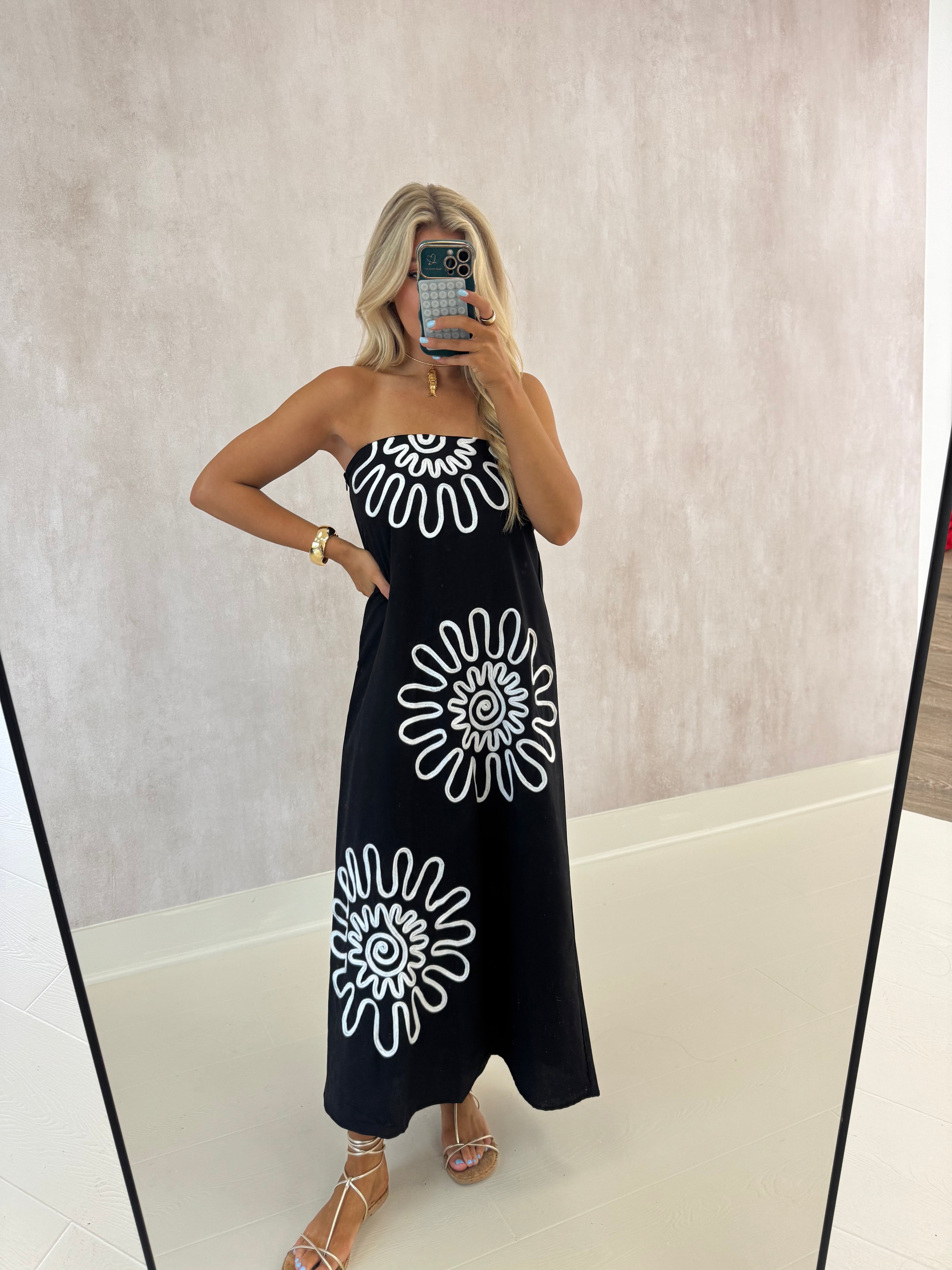 Floral Embroidered Midi Dress-Black