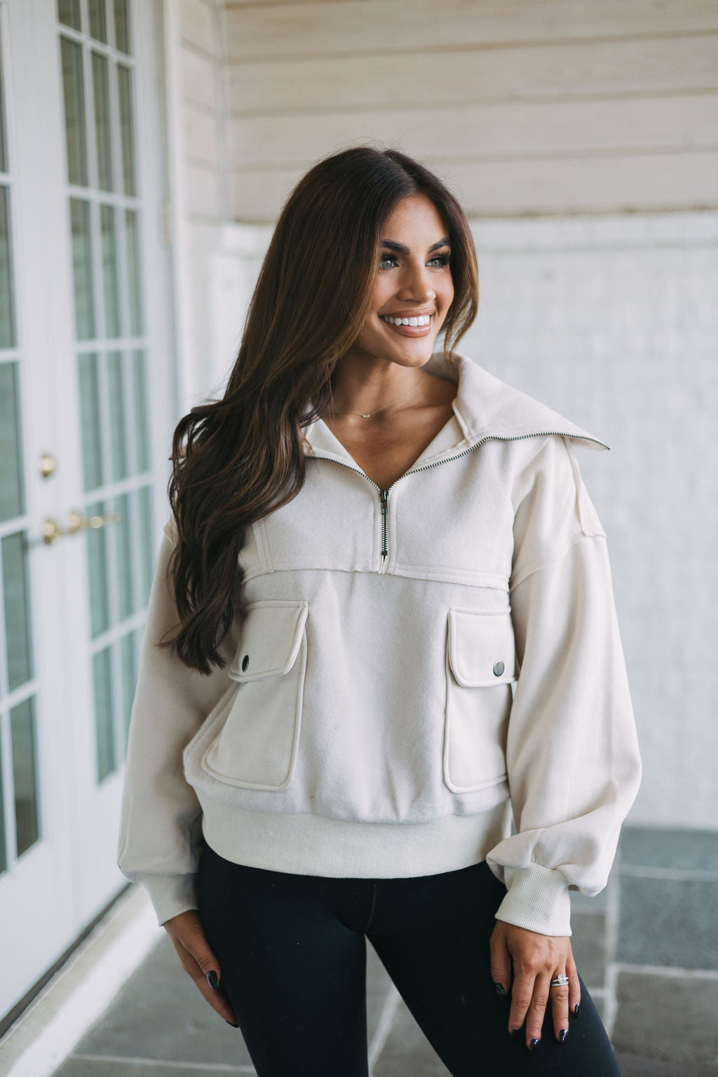 Contrasted Quarter Zip Pullover- Cream