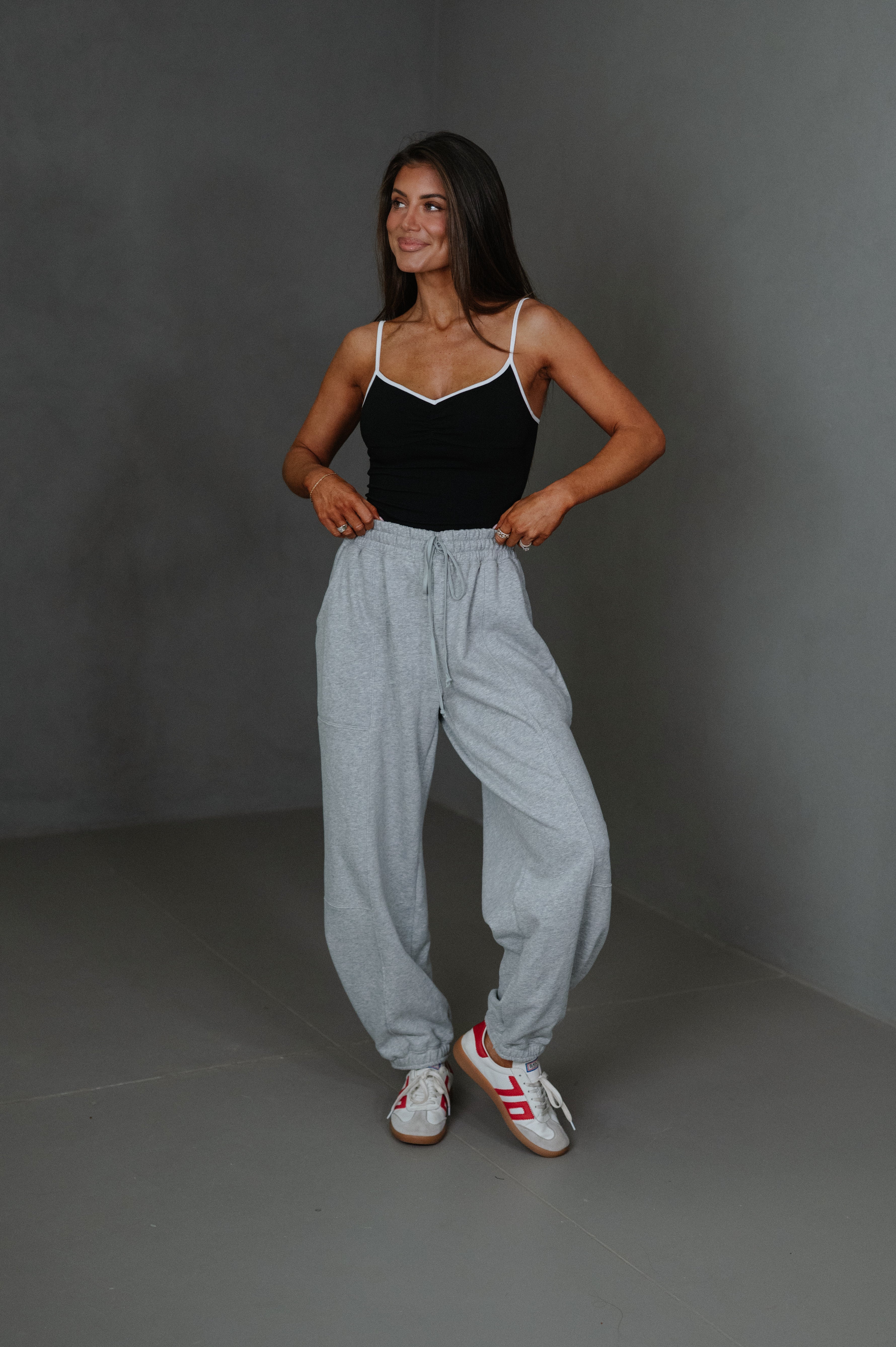 Brooklyn Contrast-Trim Top-Black/White