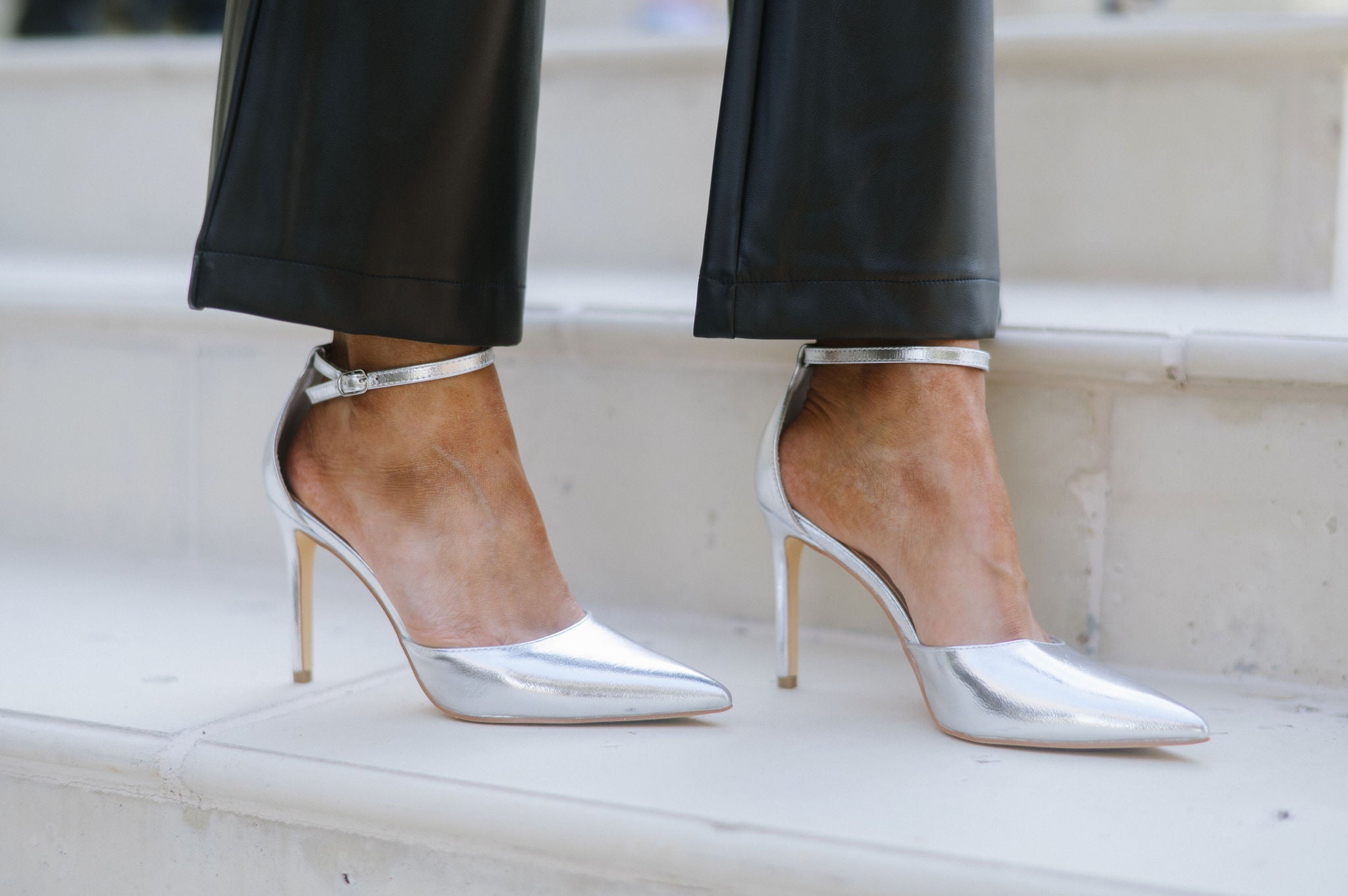 Neroli Pumps- Silver