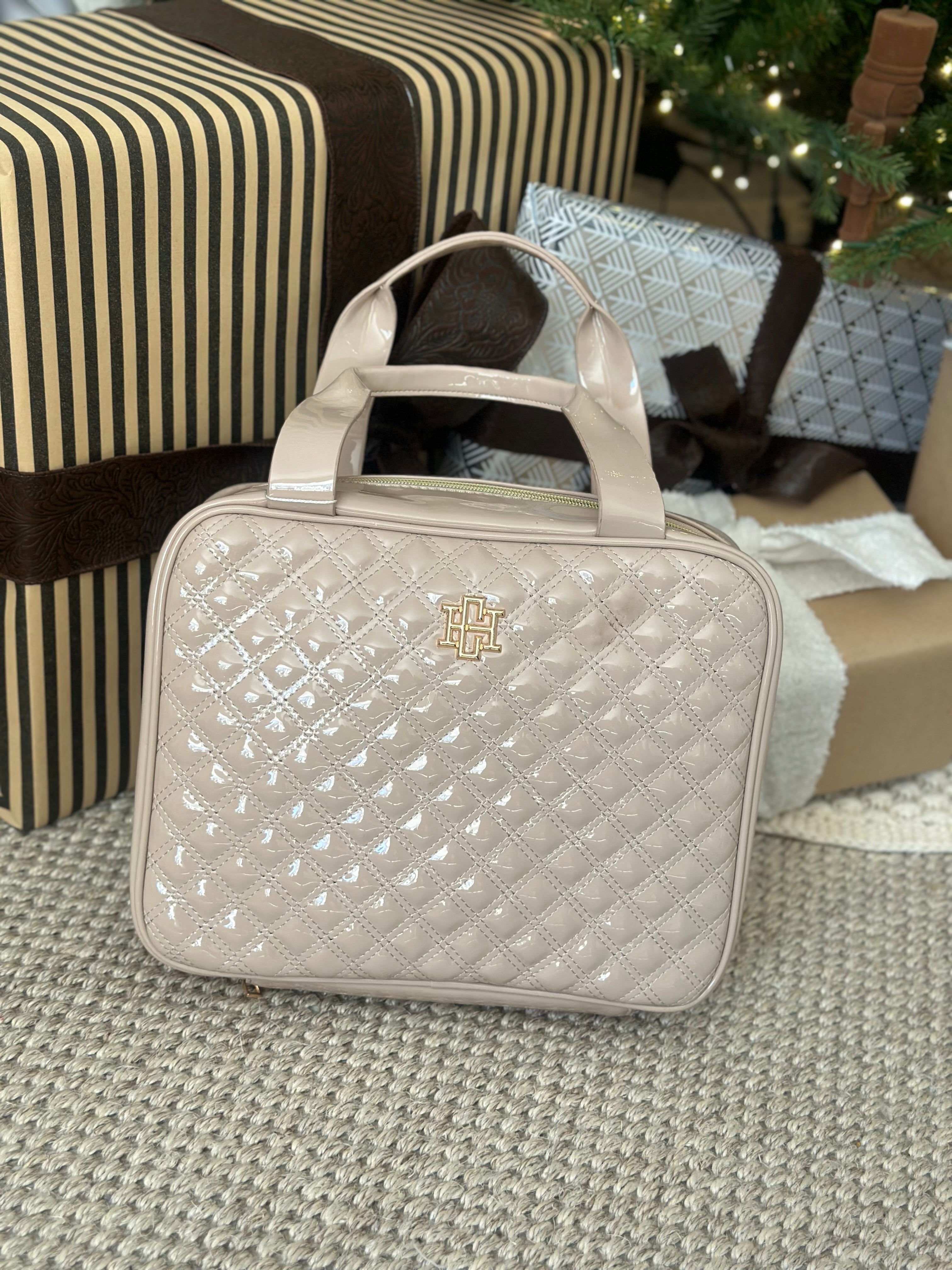 Patent Leather Quilted Makeup Bag- Nude PREORDER 11/25