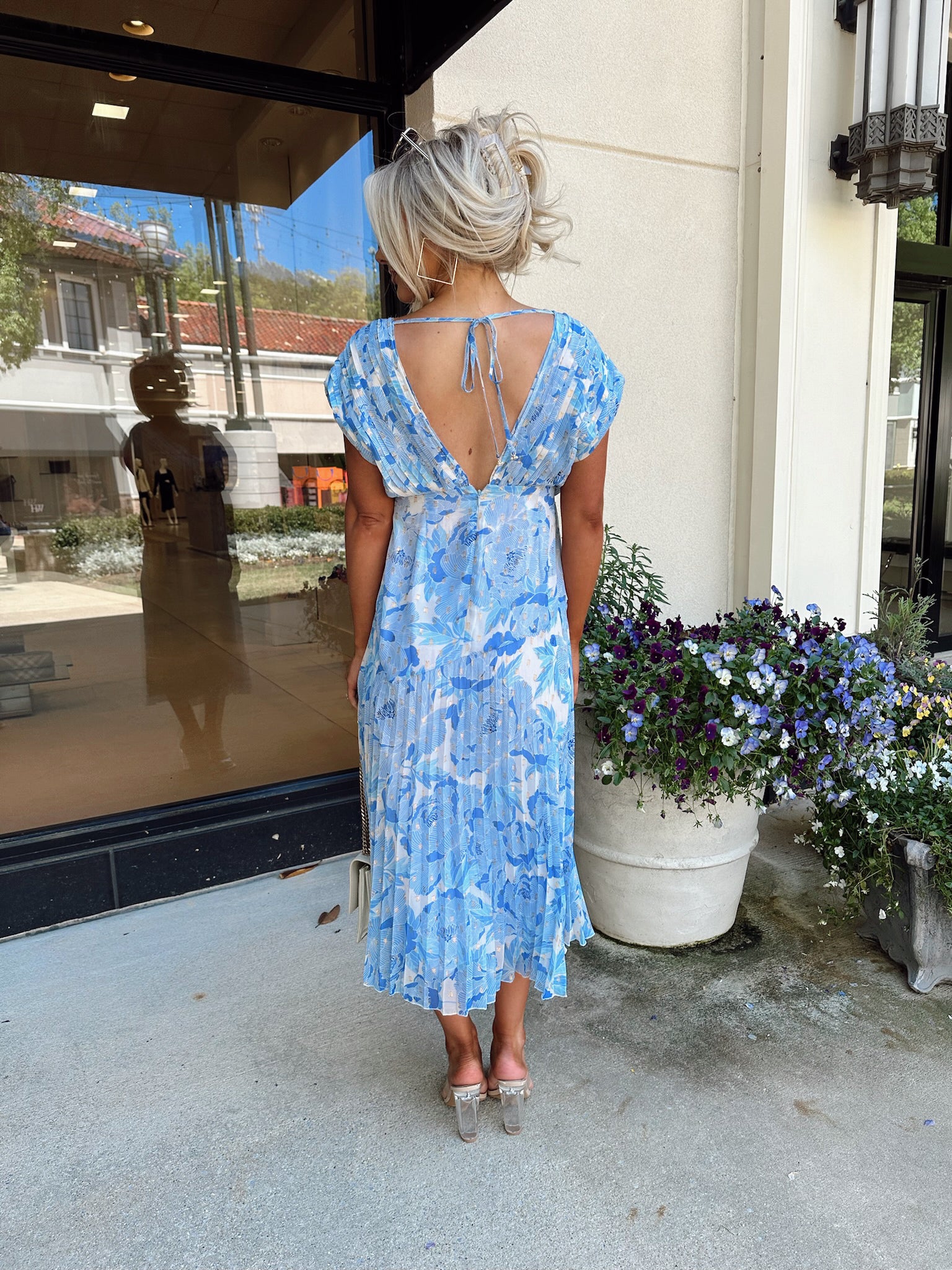 Eve Chiffon Pleated Midi Dress- Blue Multi