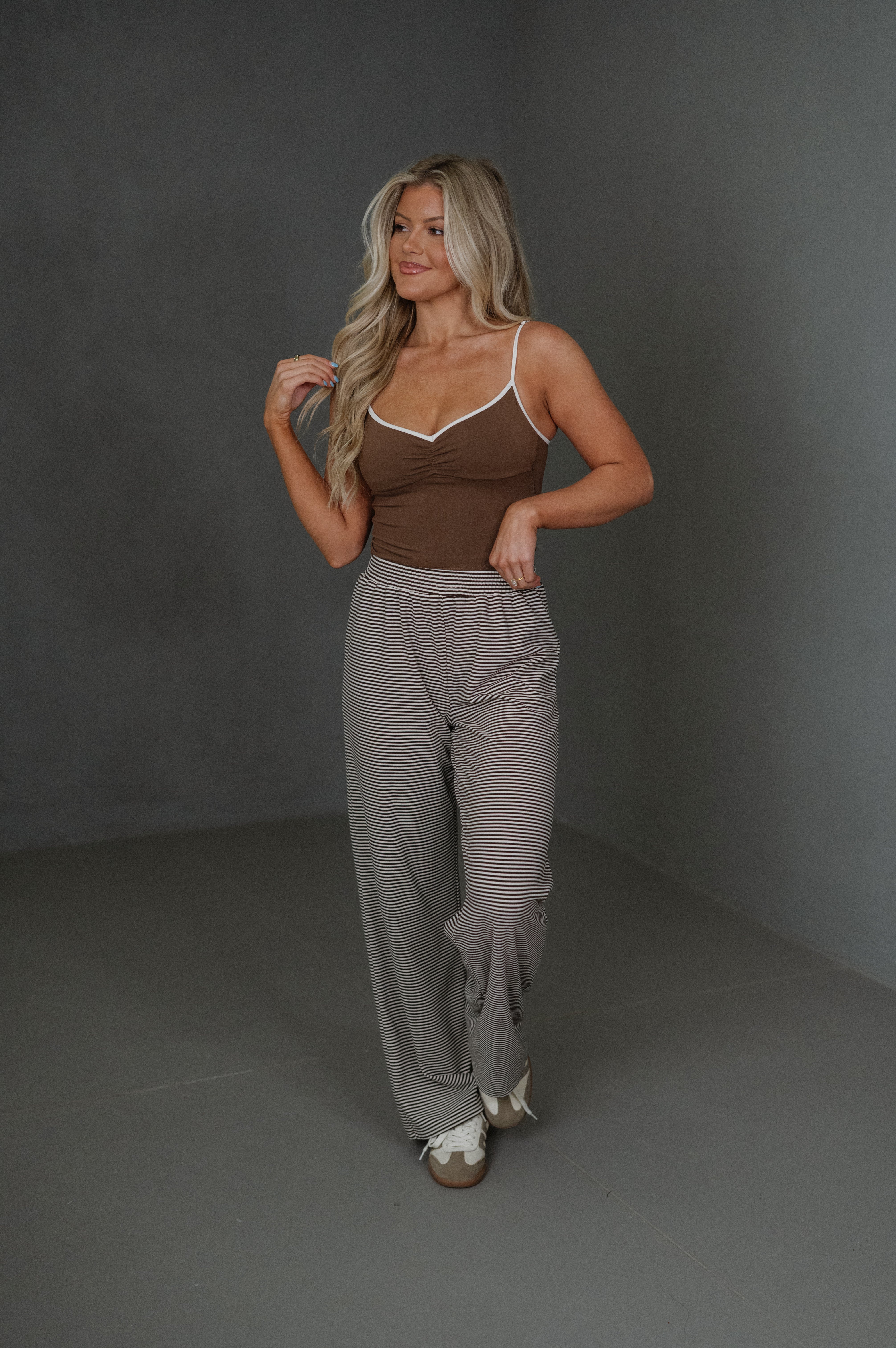 Brooklyn Contrast-Trim Brown/Taupe