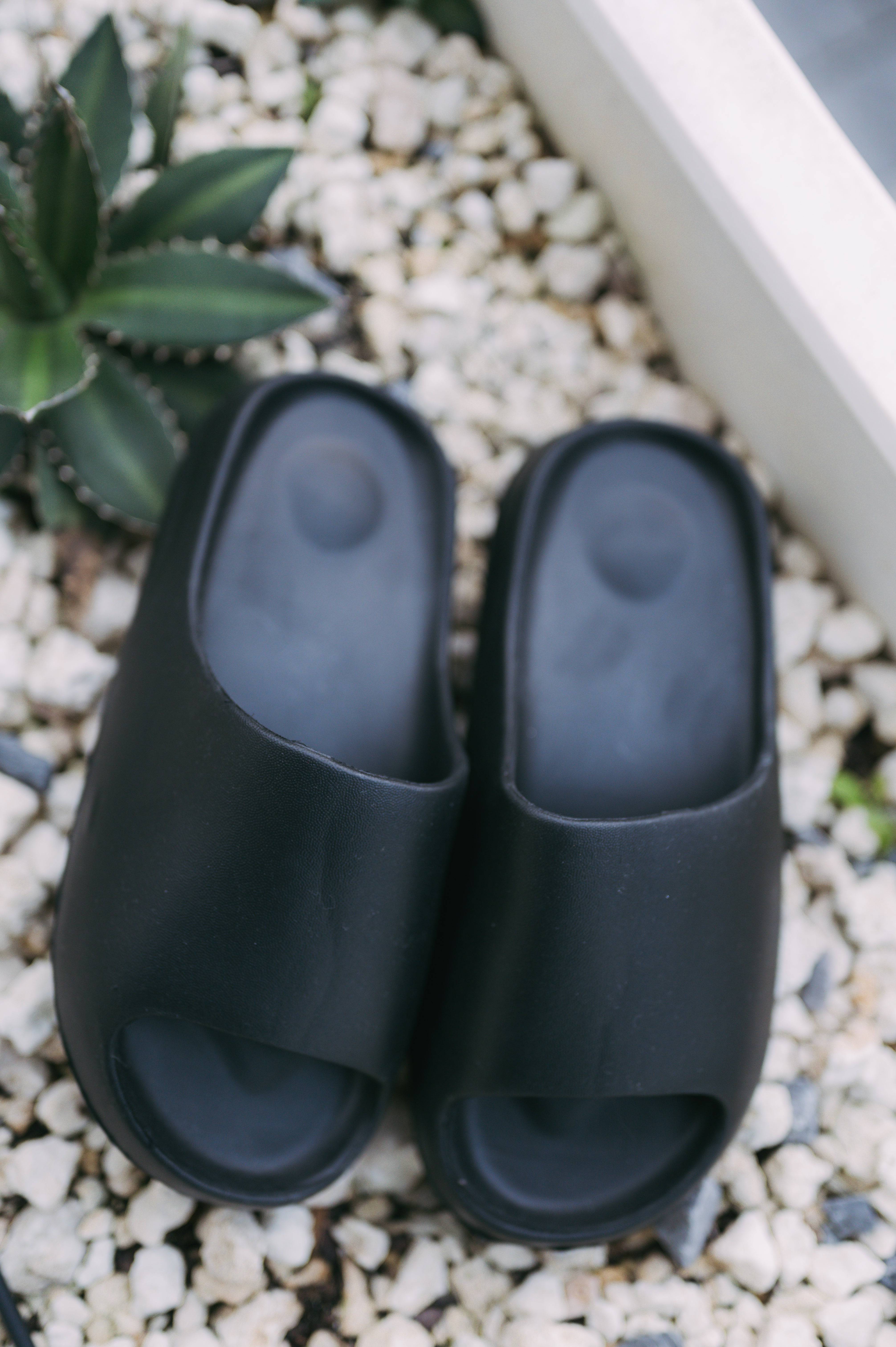 Comfort Slides-Black