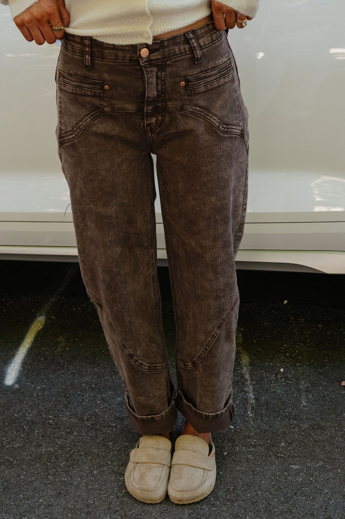 Sammy High Rise Western Barrel Jeans-Brown