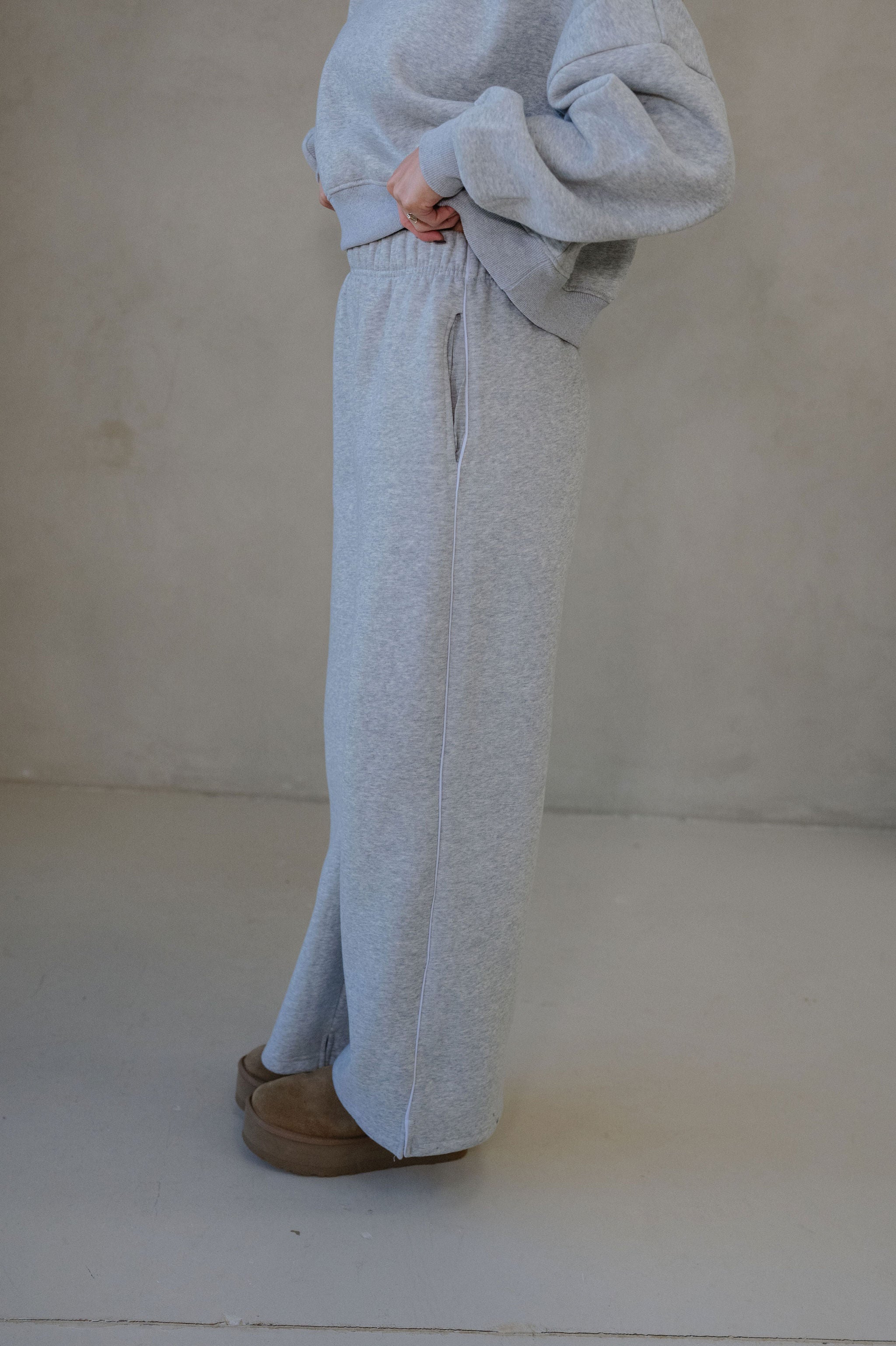 Dallas Track Sweatpants- Grey