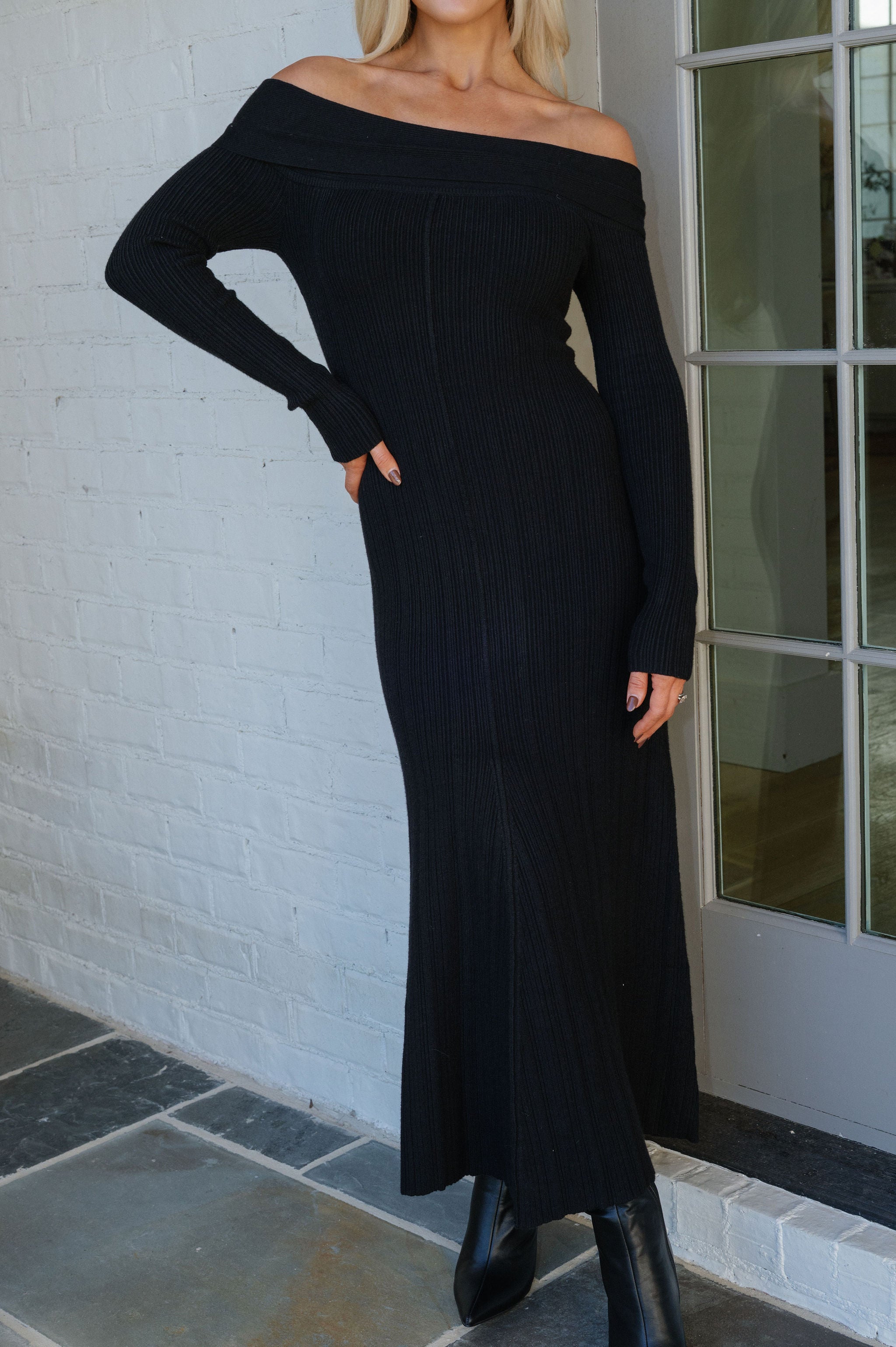 Nini Sweater Dress-Black