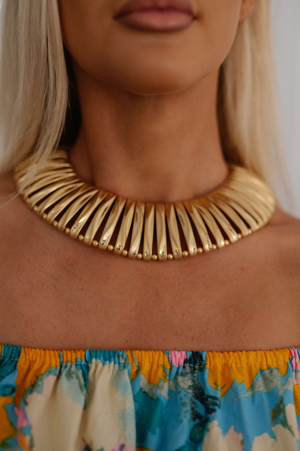 Larissa Metal Necklace-Vintage Gold