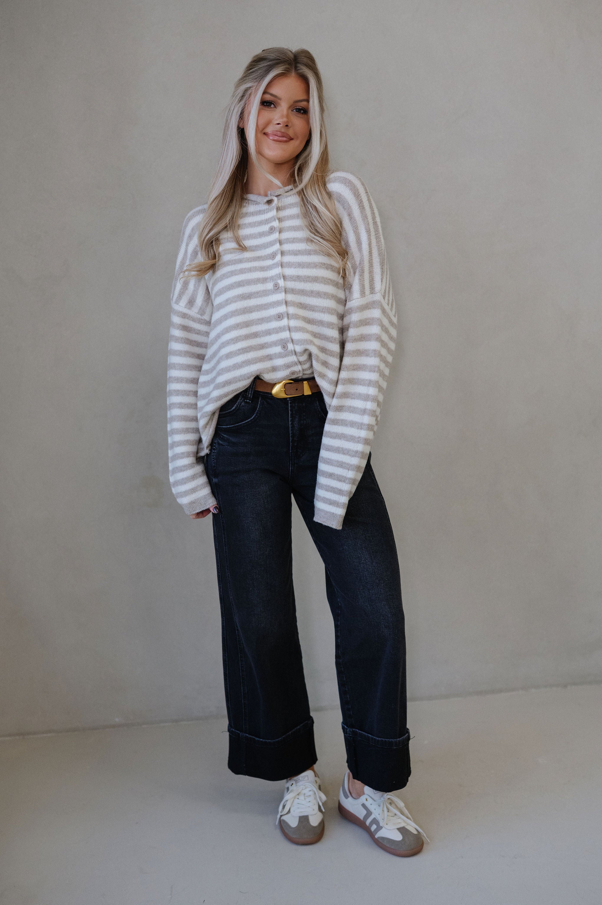 Kelsey Cardigan-Taupe/Ivory