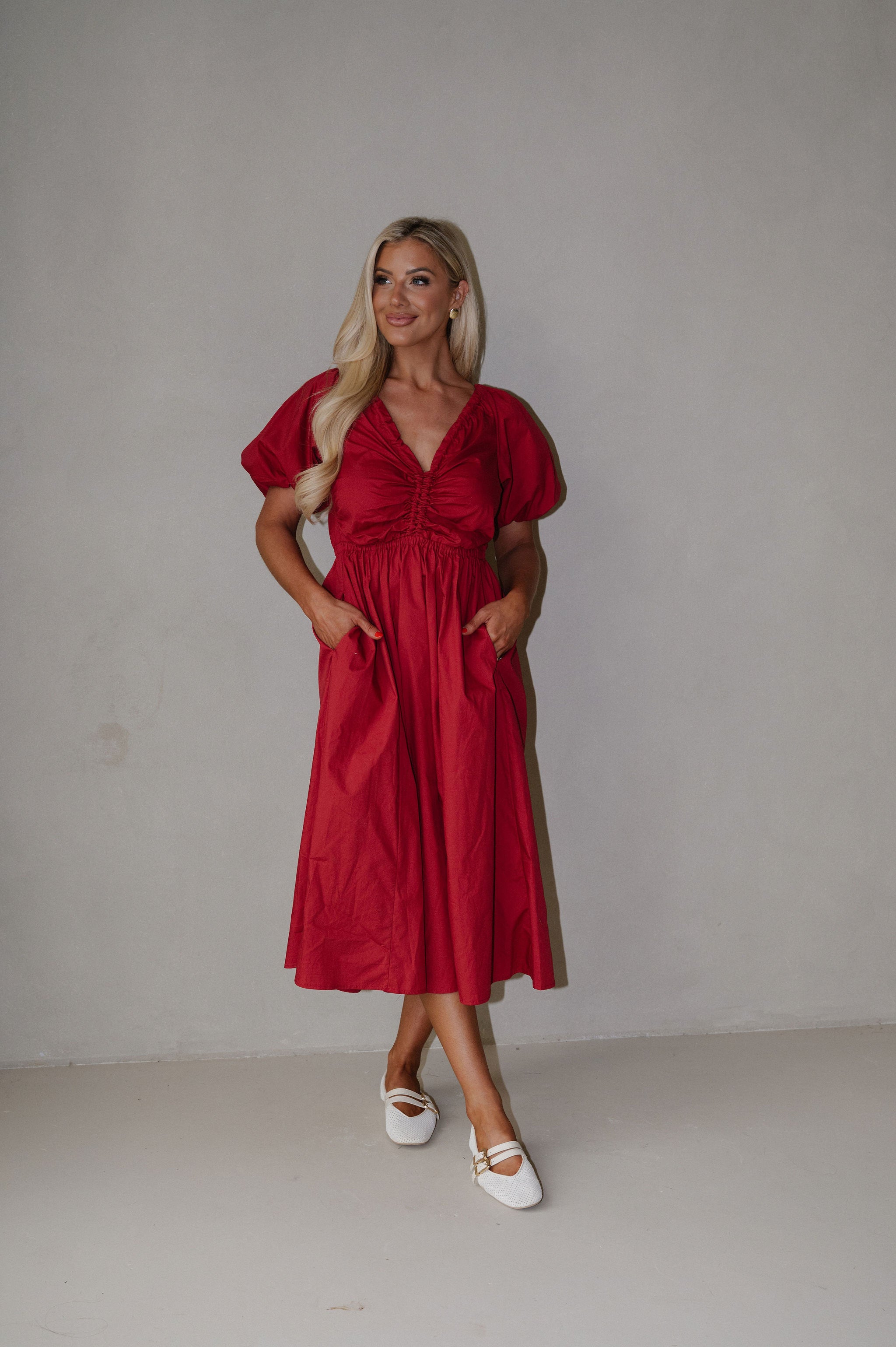 V-Neck Puff Sleeve Dress-Red