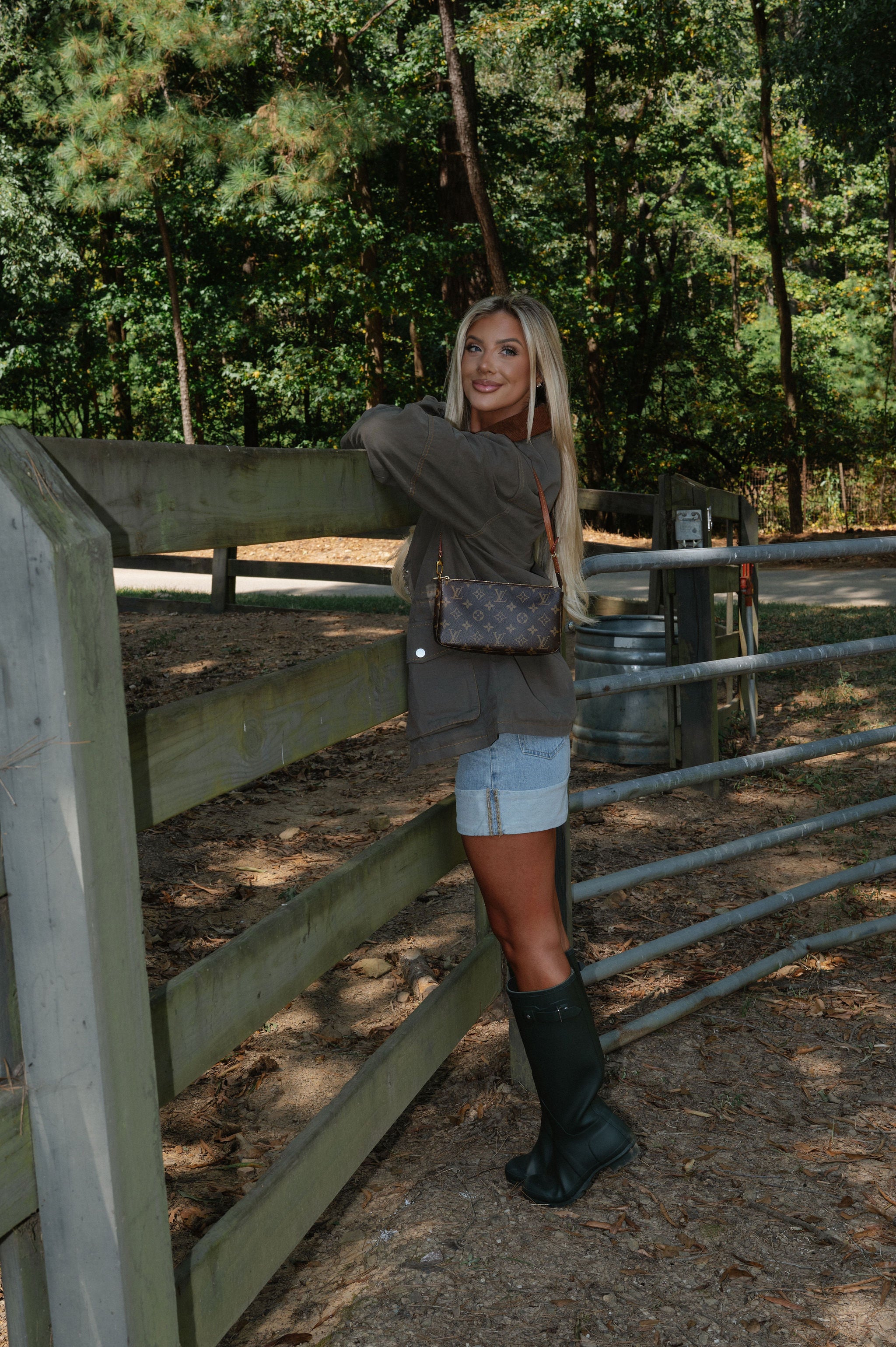 Tyler Contrasted Jacket-Olive