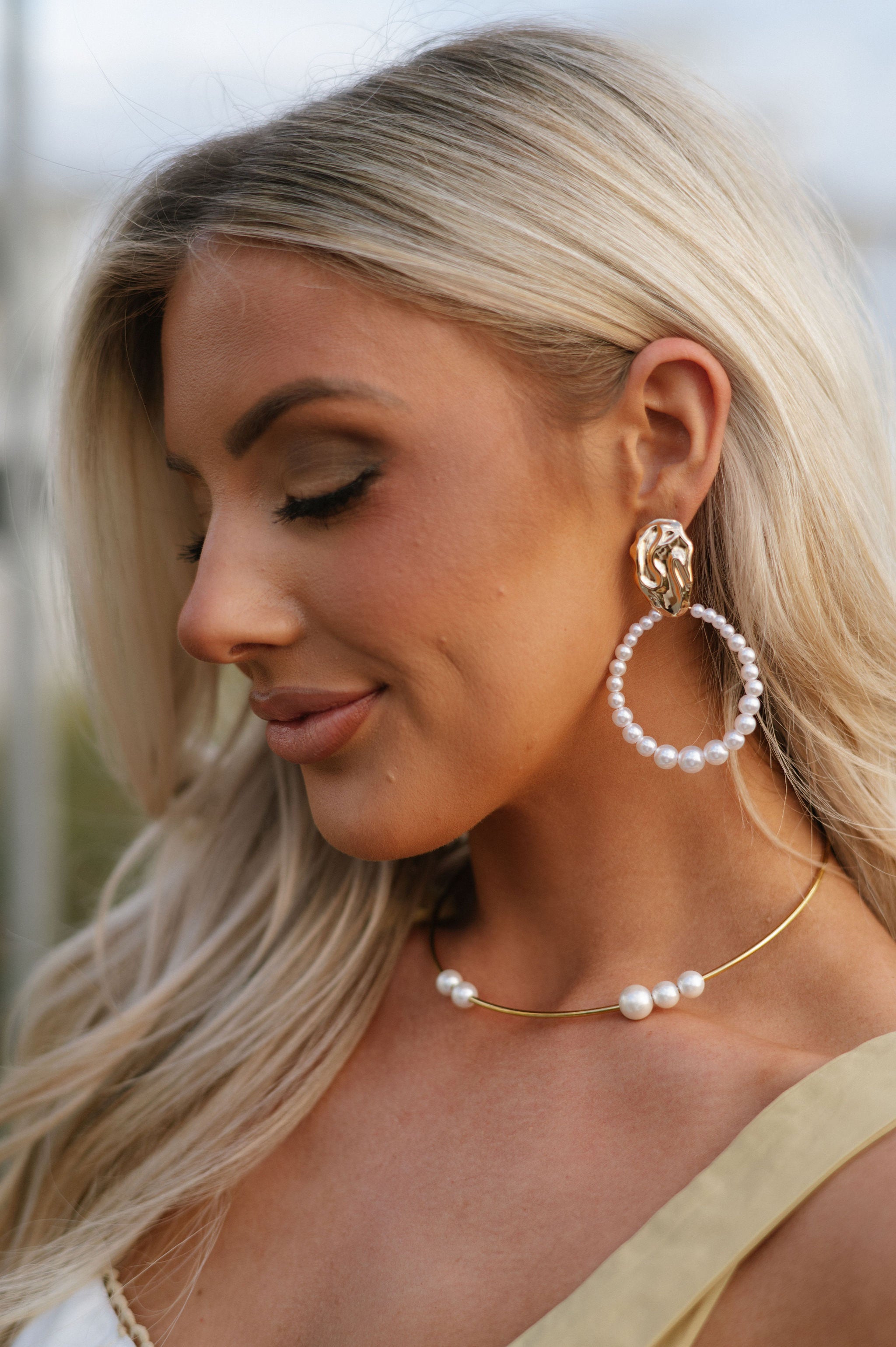 Lillian Pearl Earrings - Gold