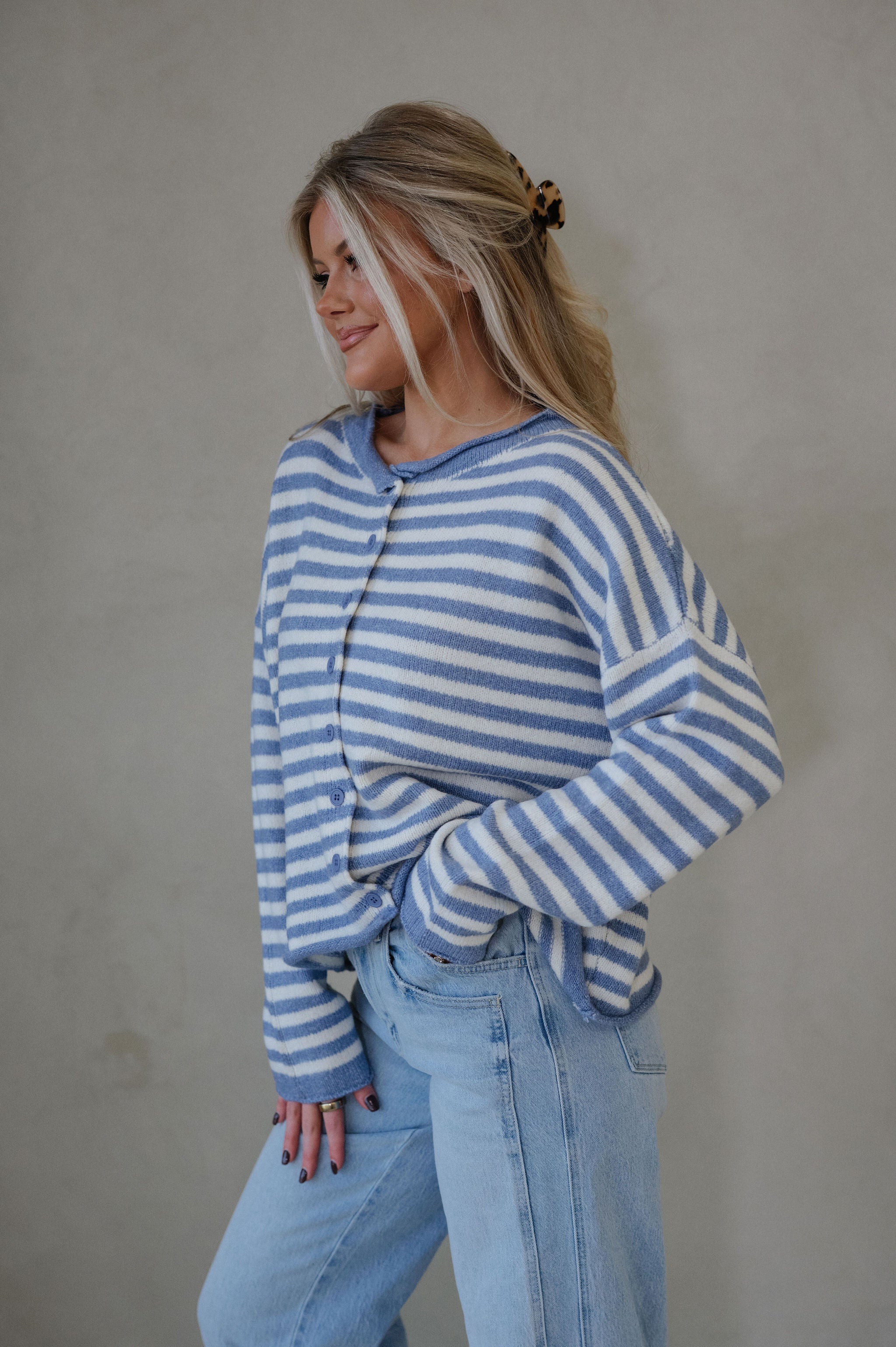 Kelsey Cardigan-Blue/Ivory
