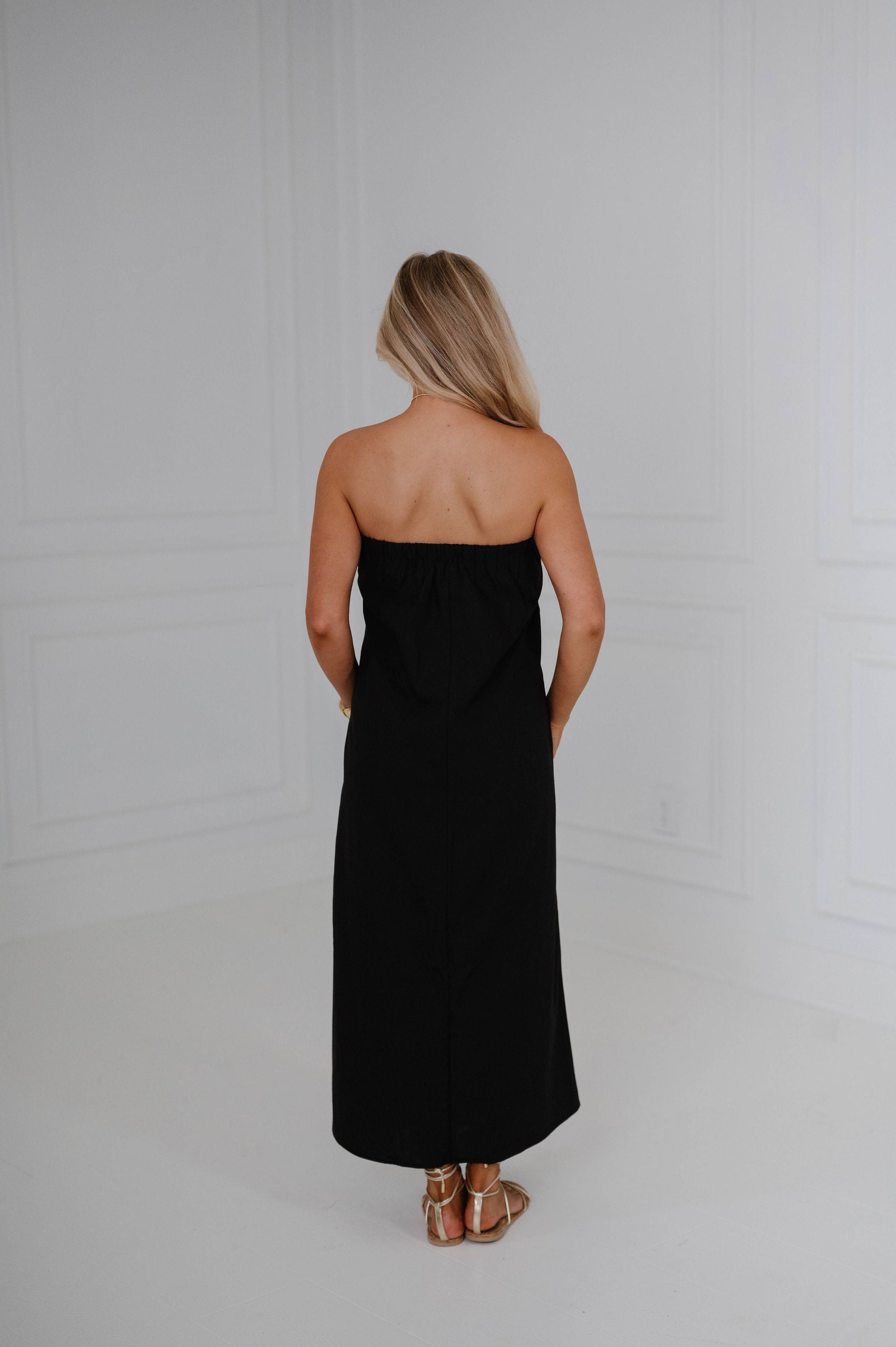 Floral Embroidered Midi Dress-Black