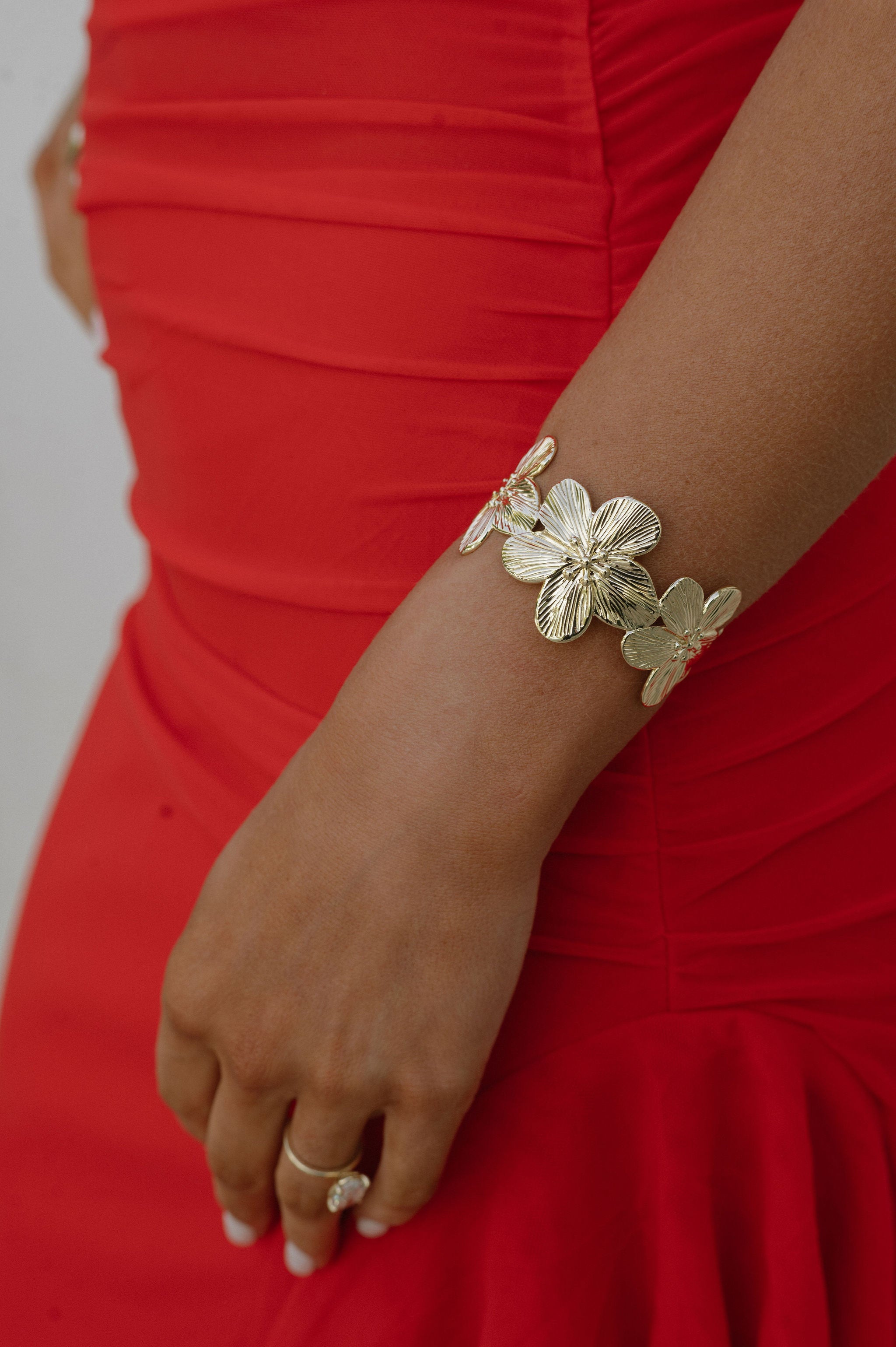 Flower Cuff - Gold