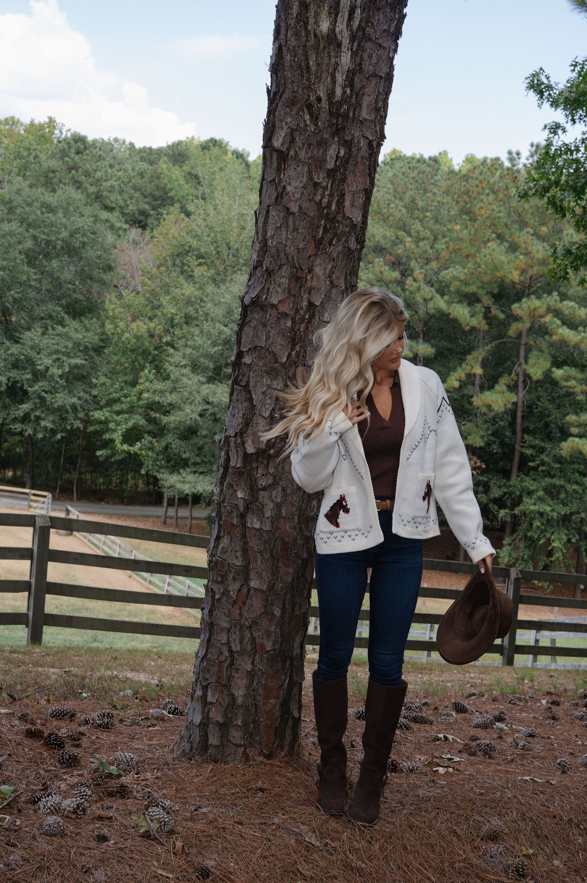 Horse Knit Sweater Cardigan-Ivory