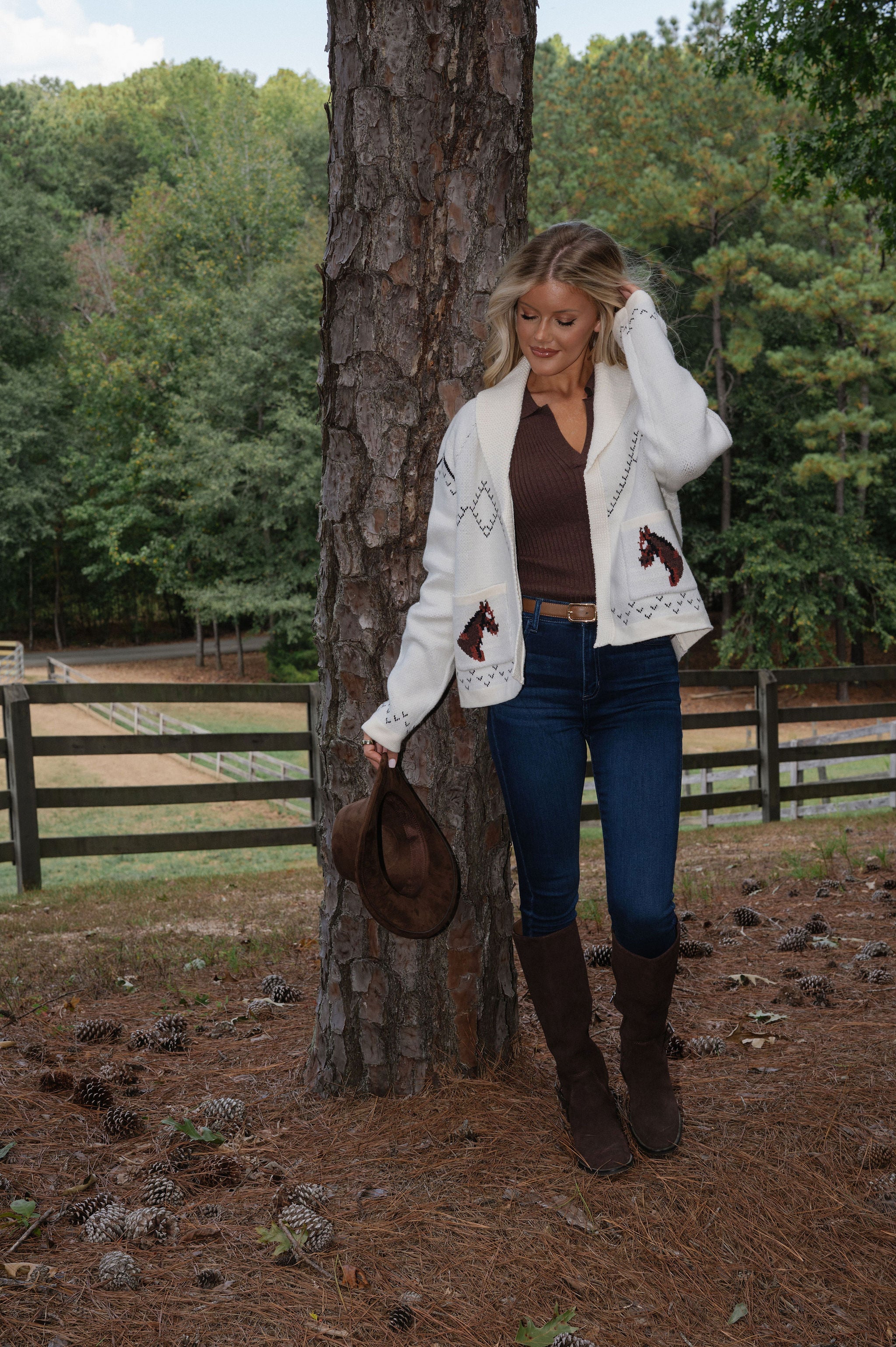 Horse Knit Sweater Cardigan-Ivory