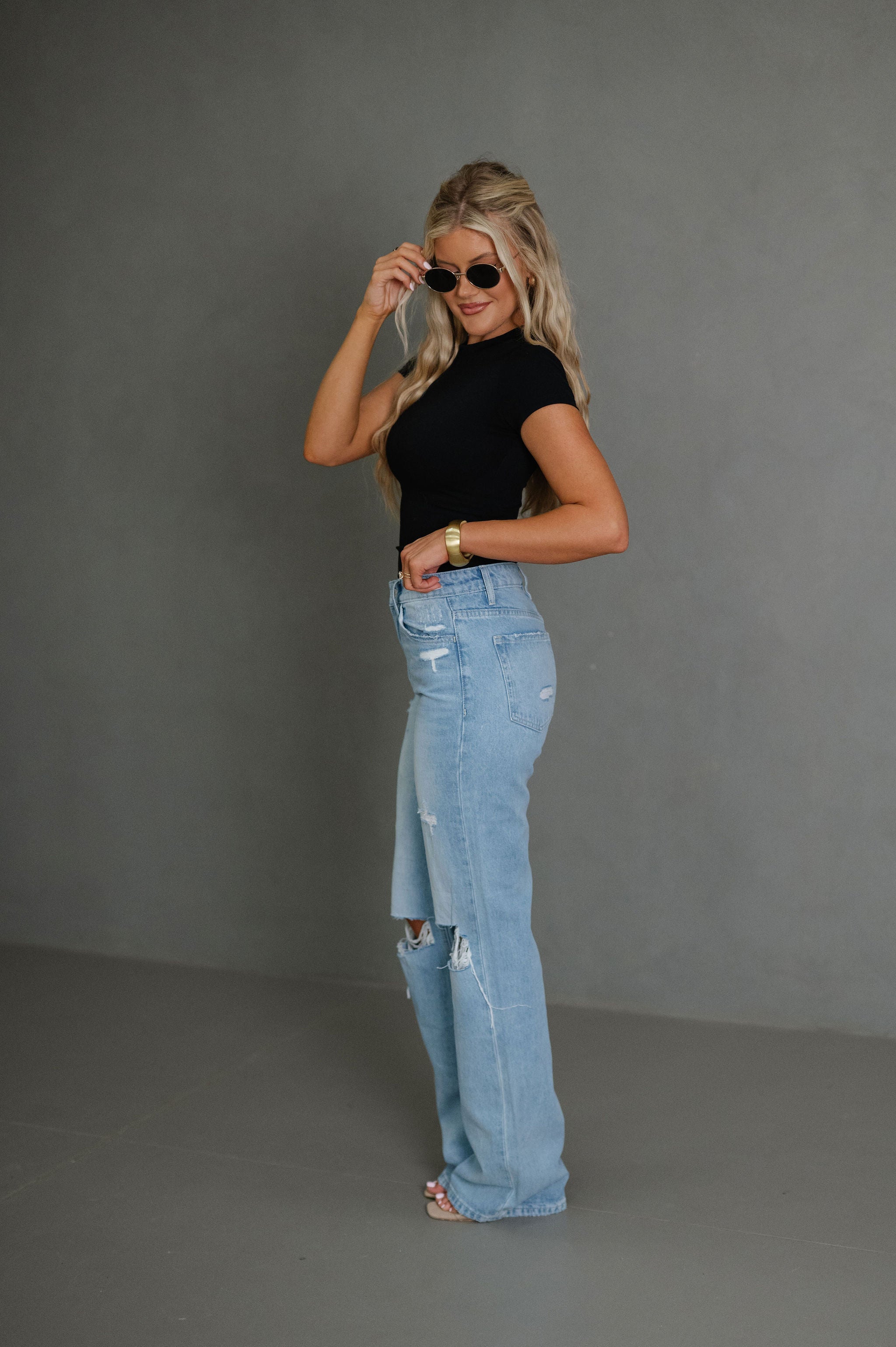 Wilma Straight Leg Jeans-Light Wash
