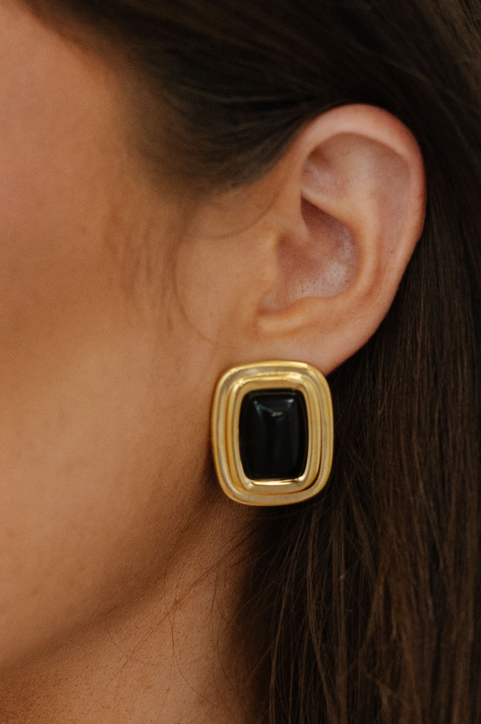 Petra Stone Earrings-Black