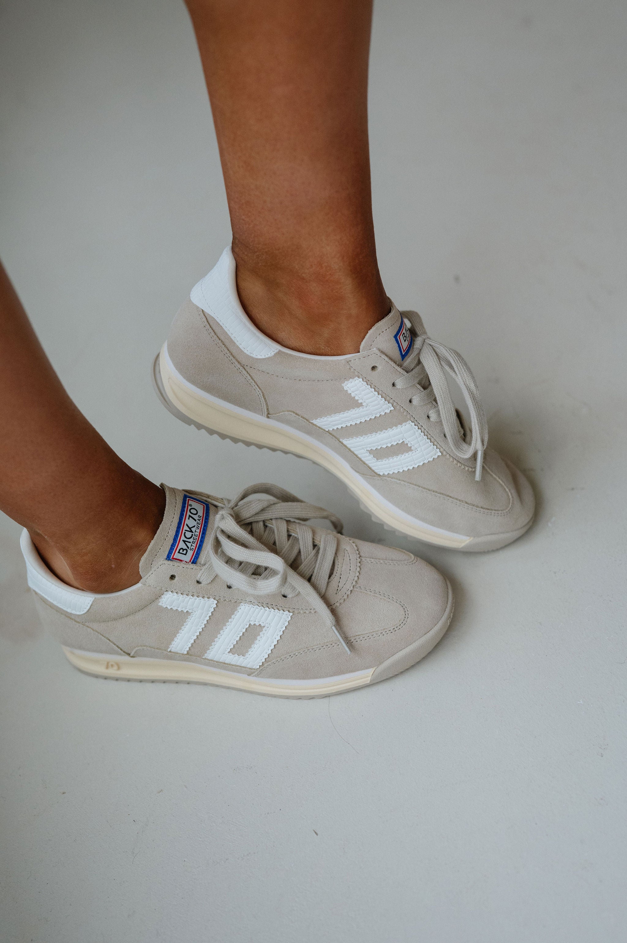 Barkley Strike Sneakers-Sand//BACK70