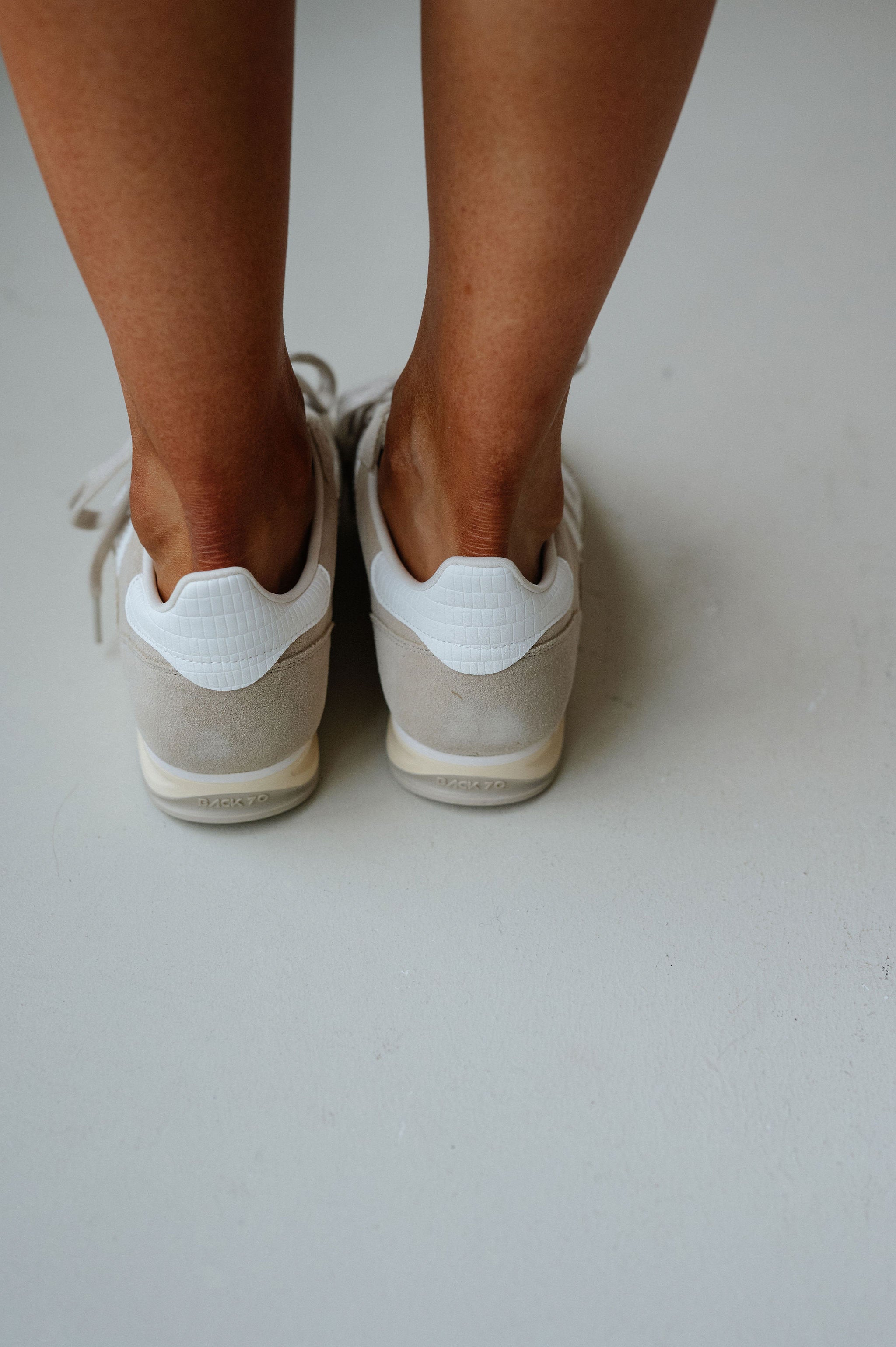 Barkley Strike Sneakers-Sand//BACK70