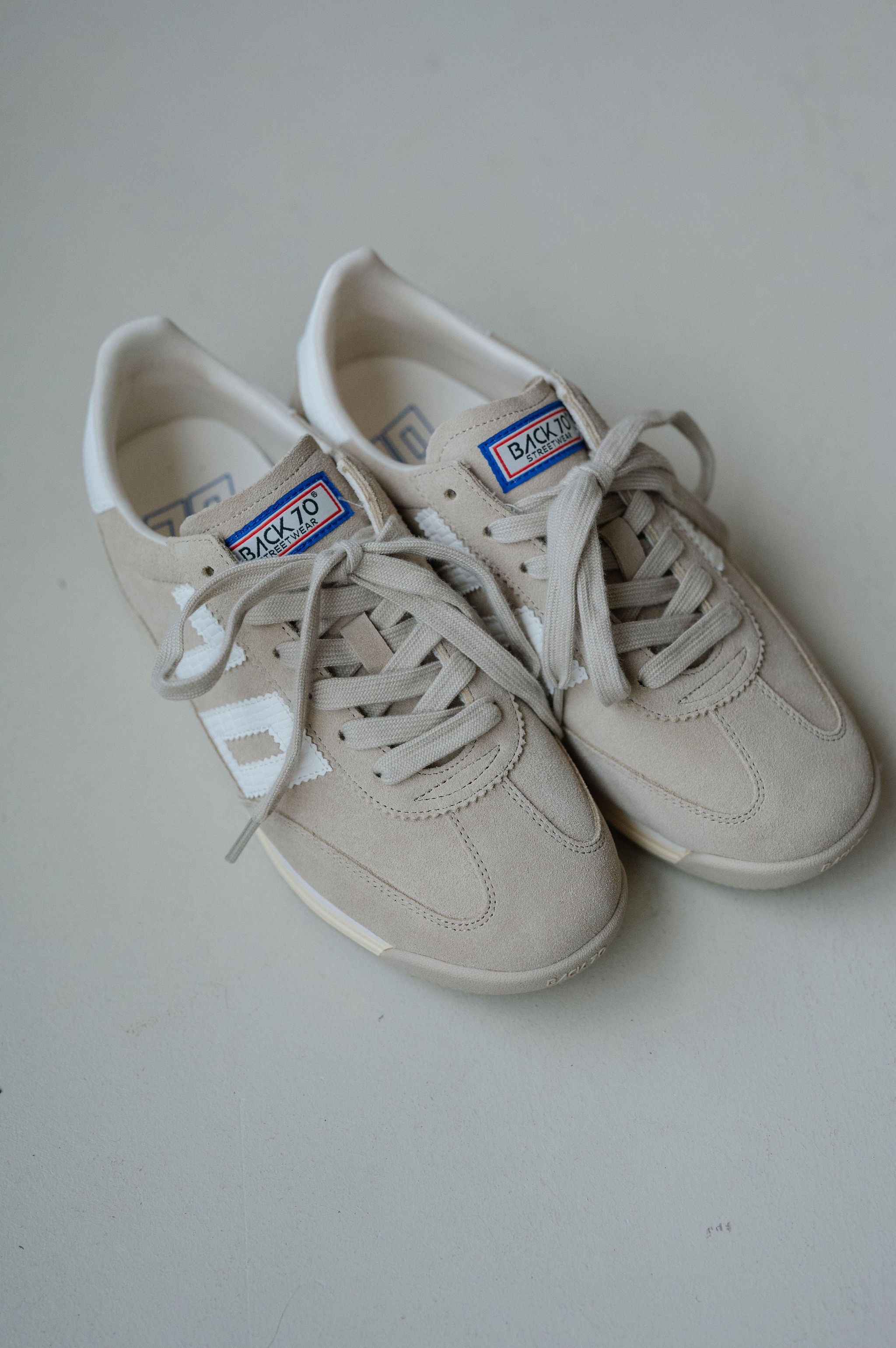 Barkley Strike Sneakers-Sand//BACK70