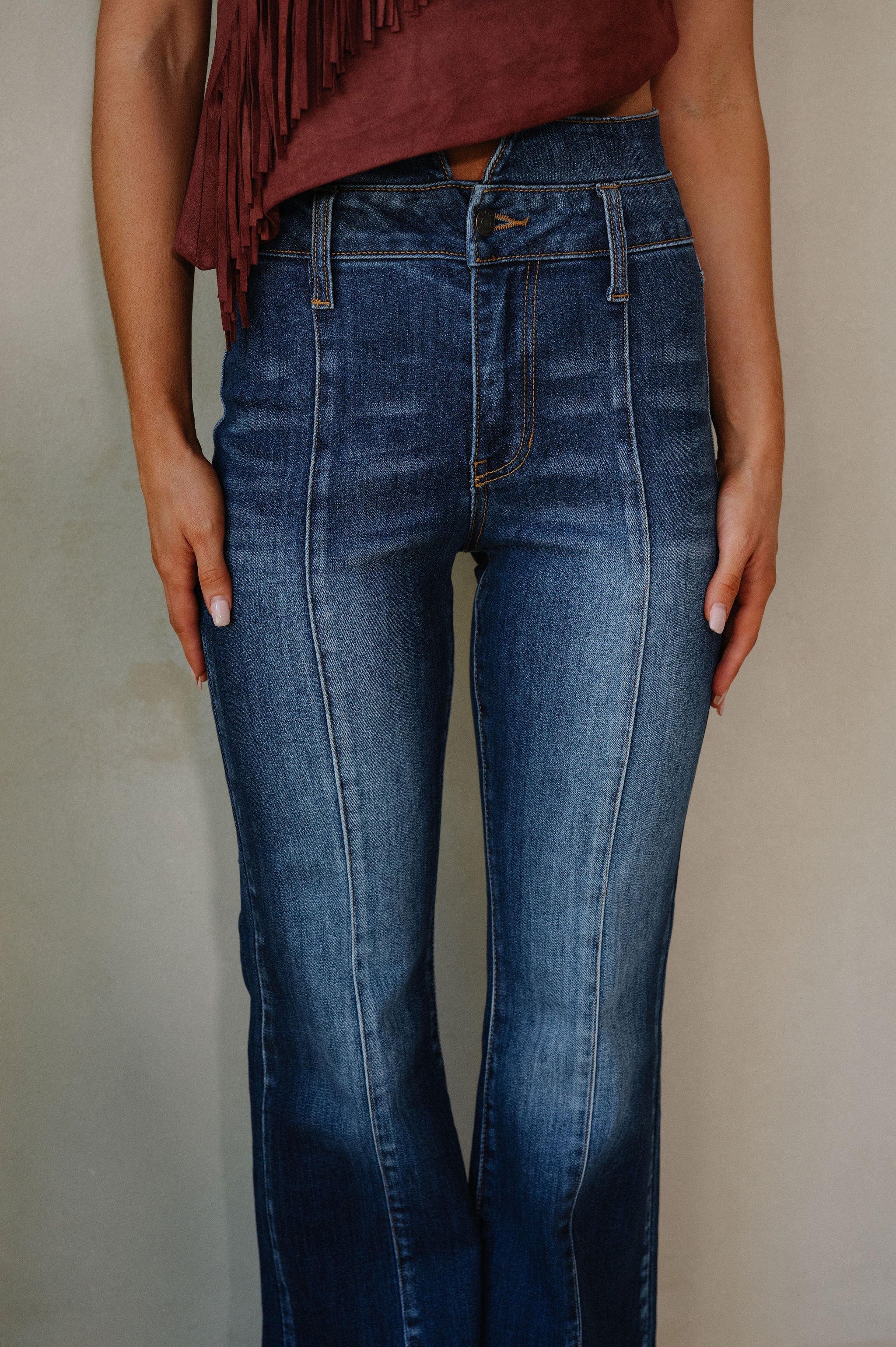 Luna Flare Jean-Dark