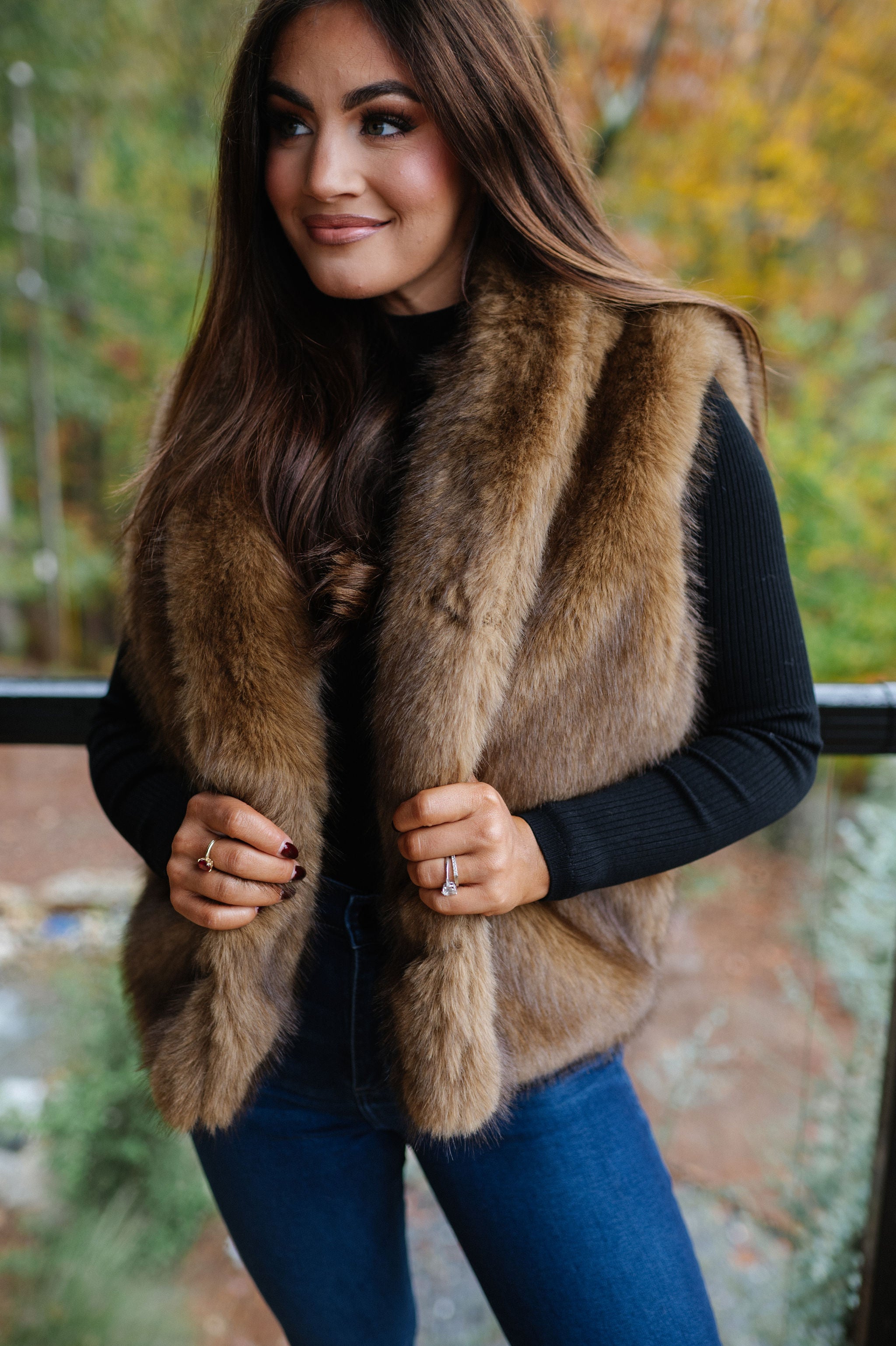 Collared Fur Vest-Light Brown